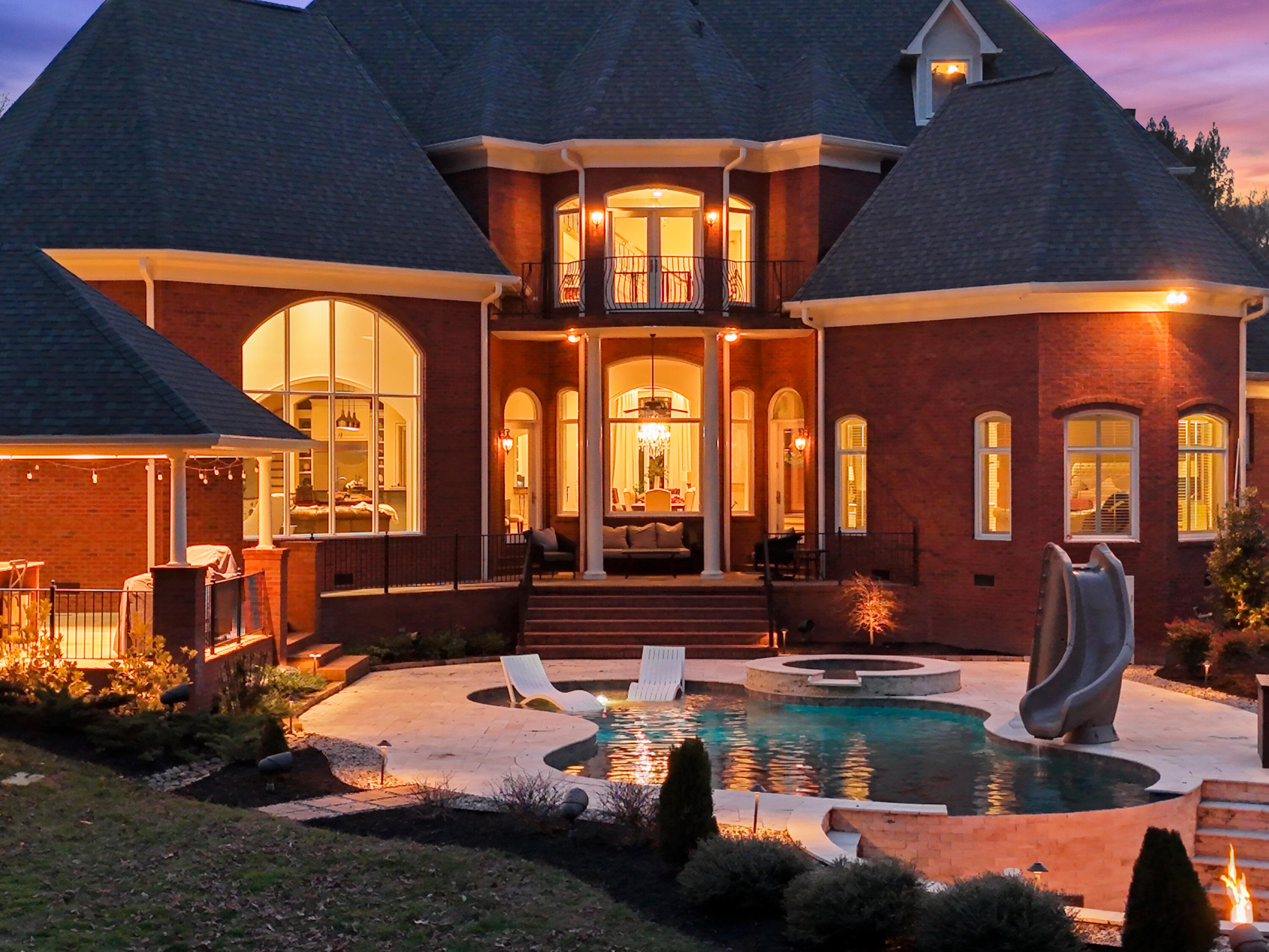 8831 Forest Creek Lane