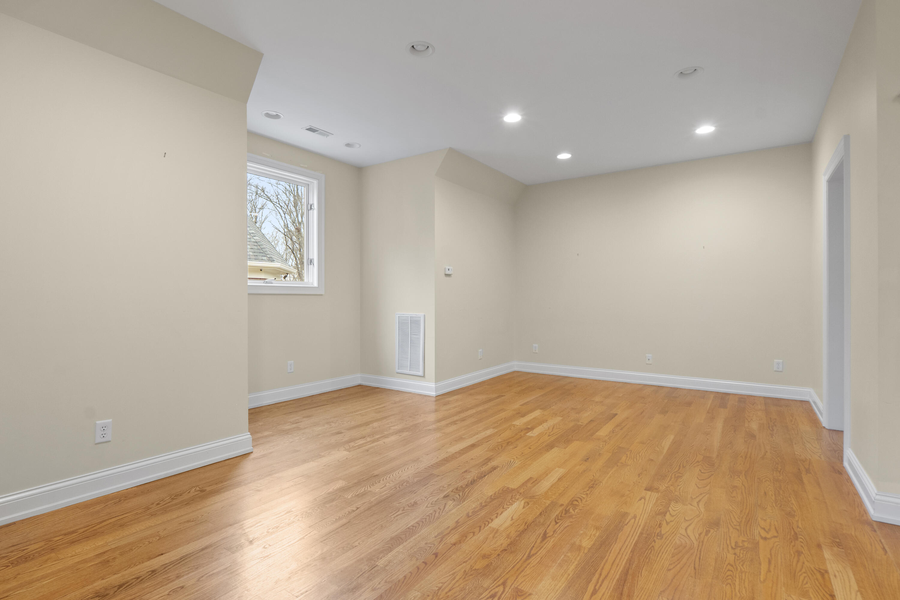 8831 Forest Creek Lane