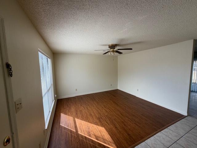 900 Stratford Circle NW