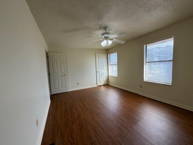 900 Stratford Circle NW