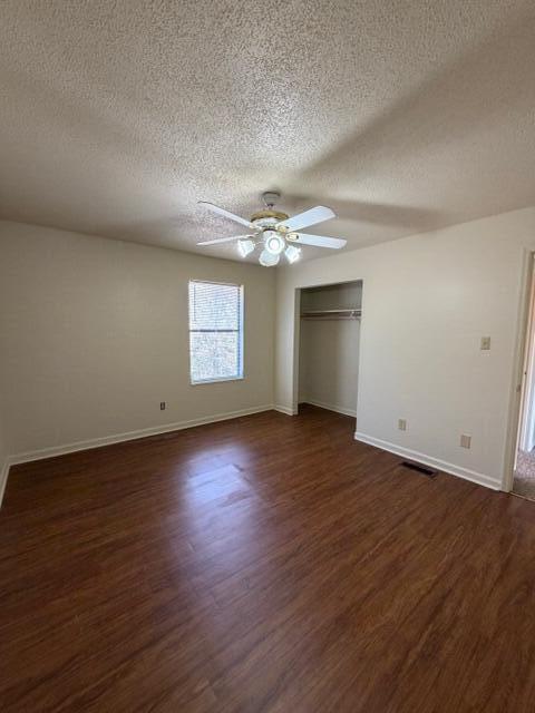 900 Stratford Circle NW