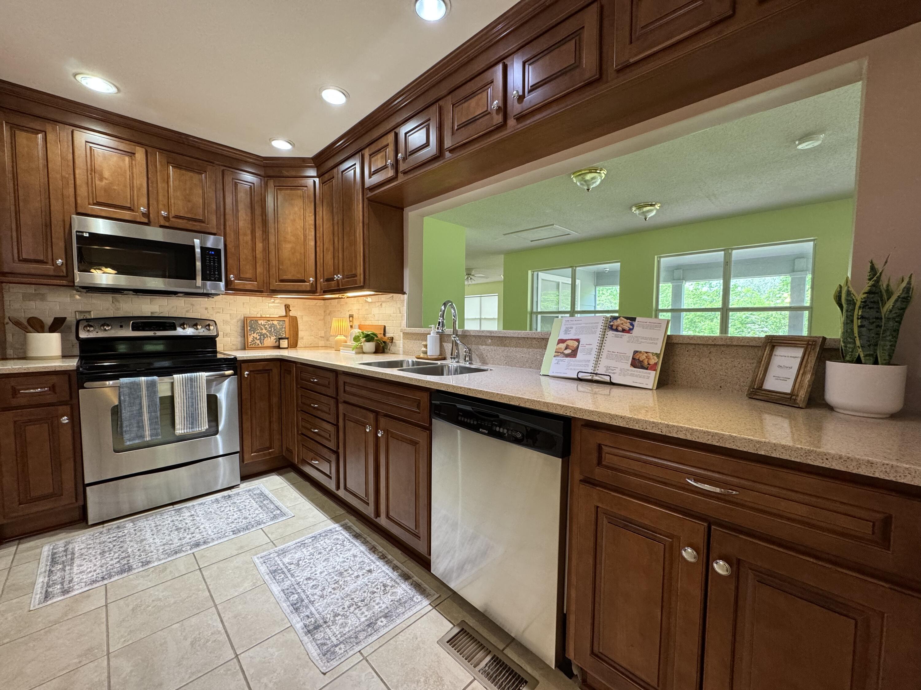 317 Shady Crest Drive