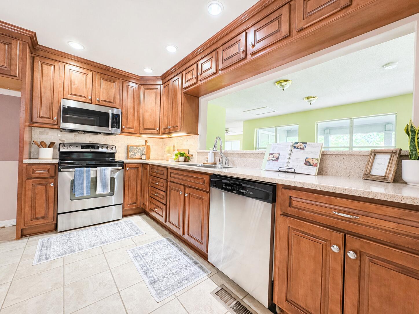 317 Shady Crest Drive