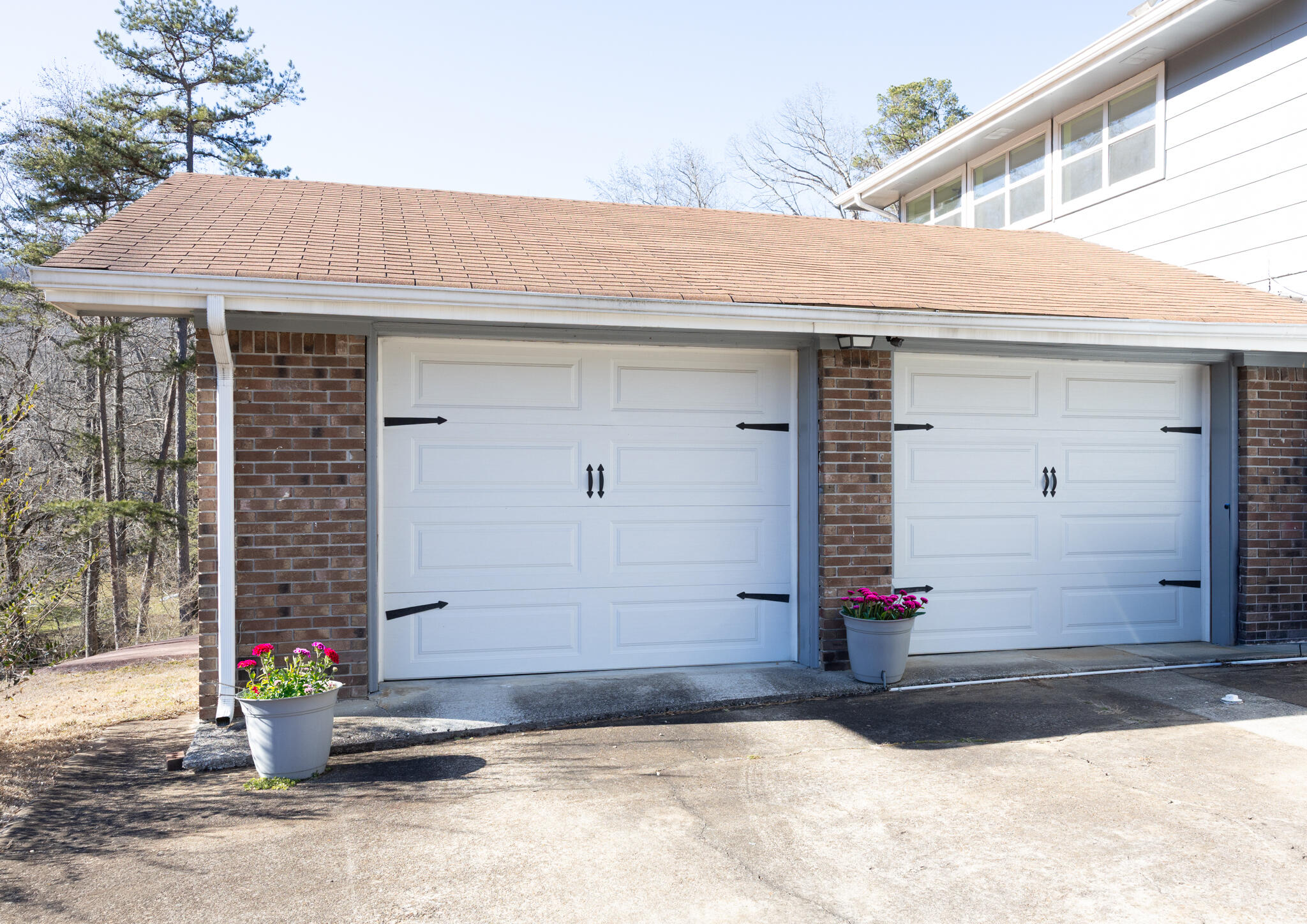 317 Shady Crest Drive