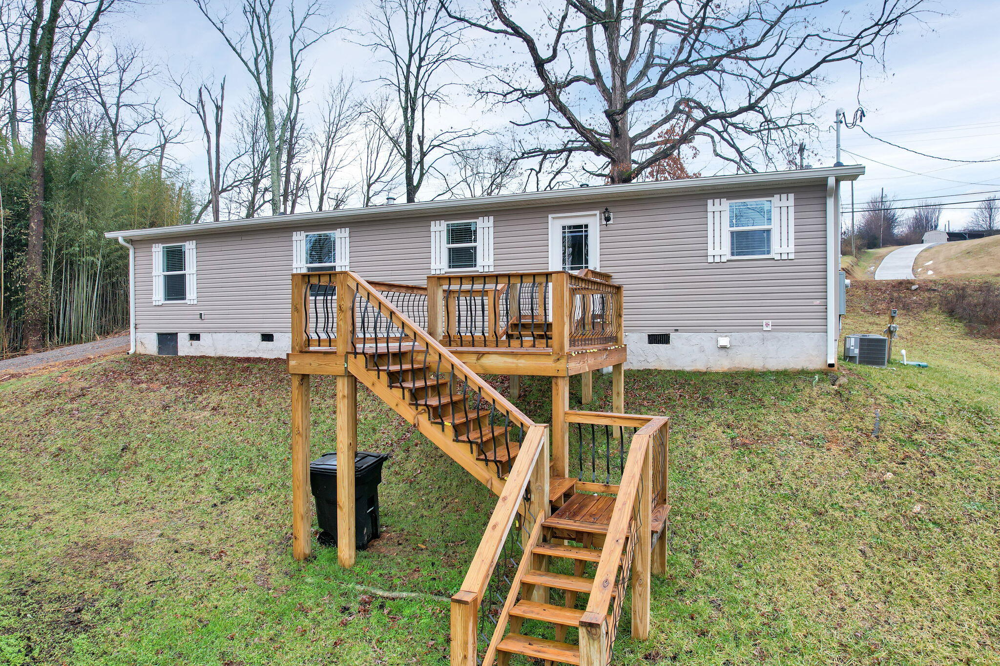 1215 Sweetwater Vonore Road