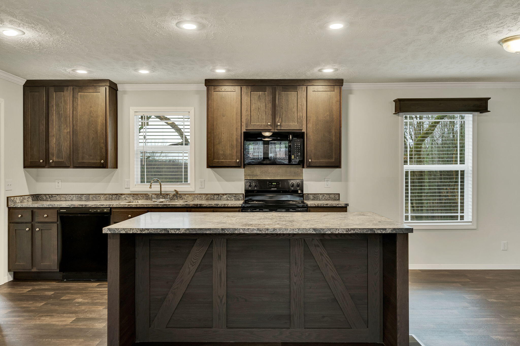 1215 Sweetwater Vonore Road