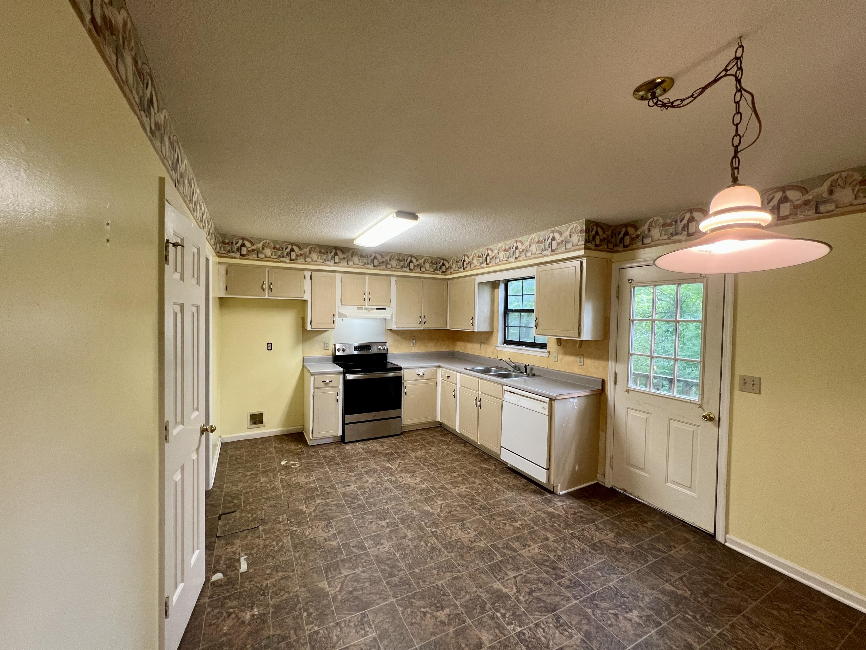 356 Tanager Circle