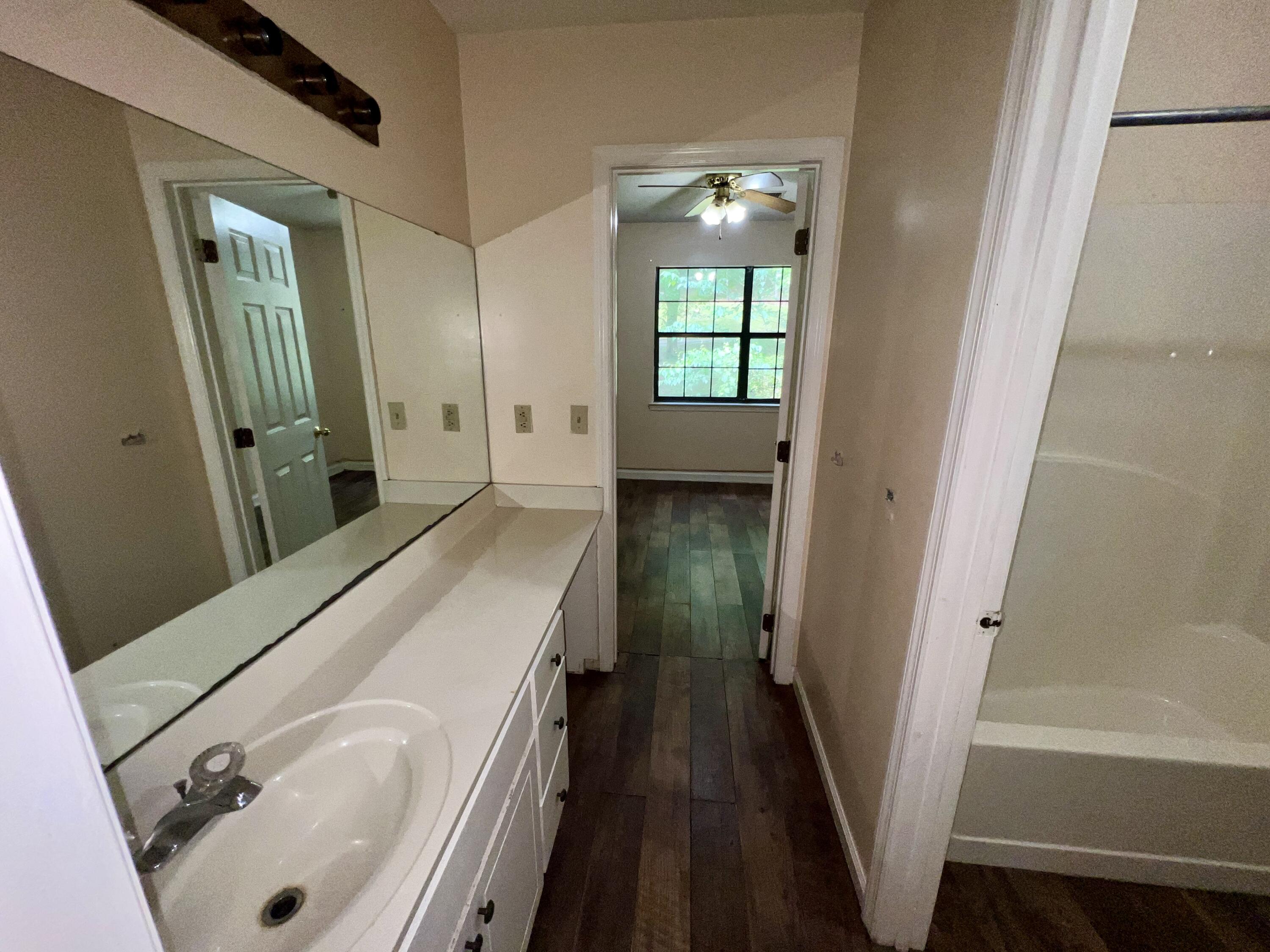 356 Tanager Circle