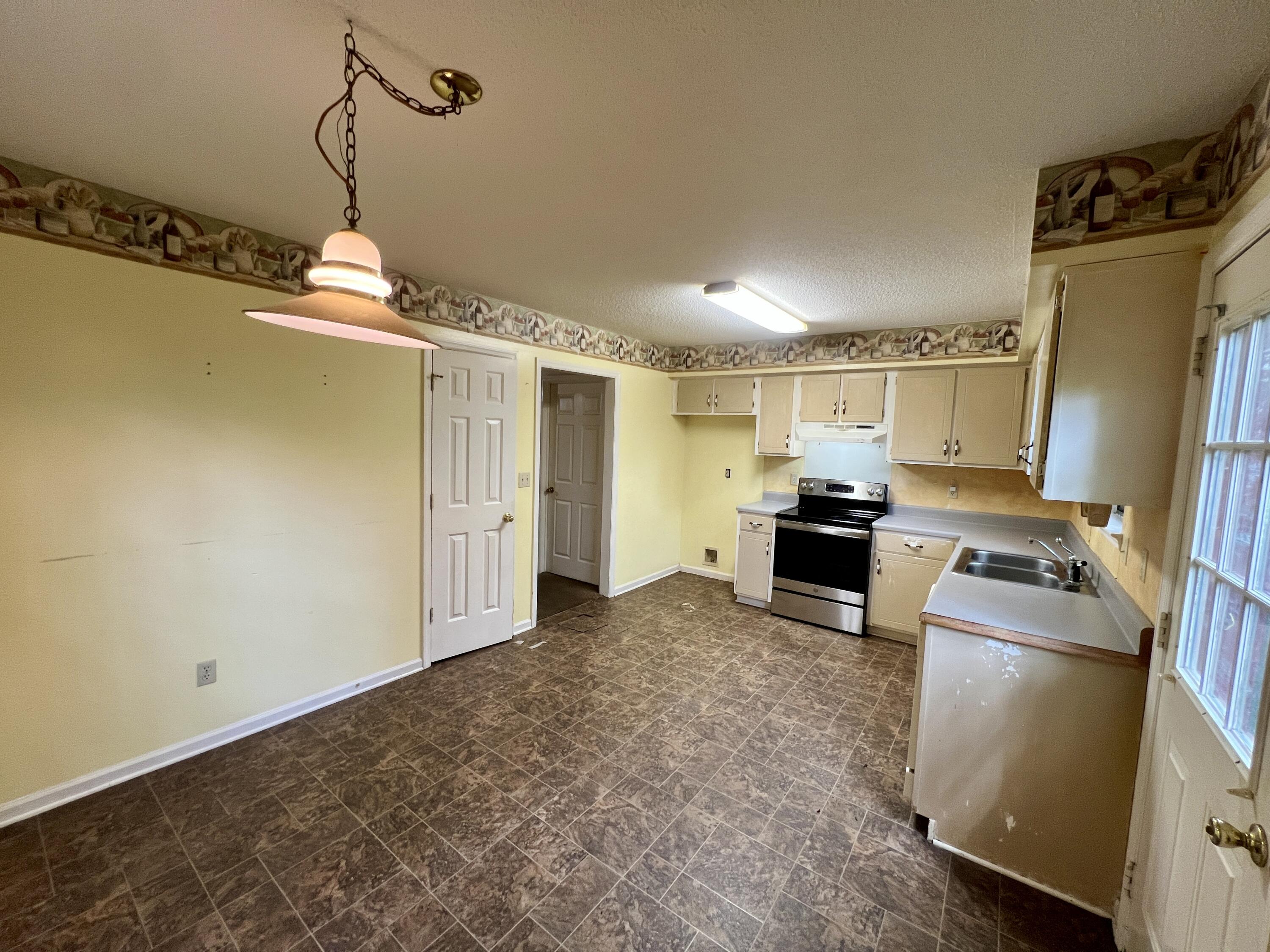 356 Tanager Circle