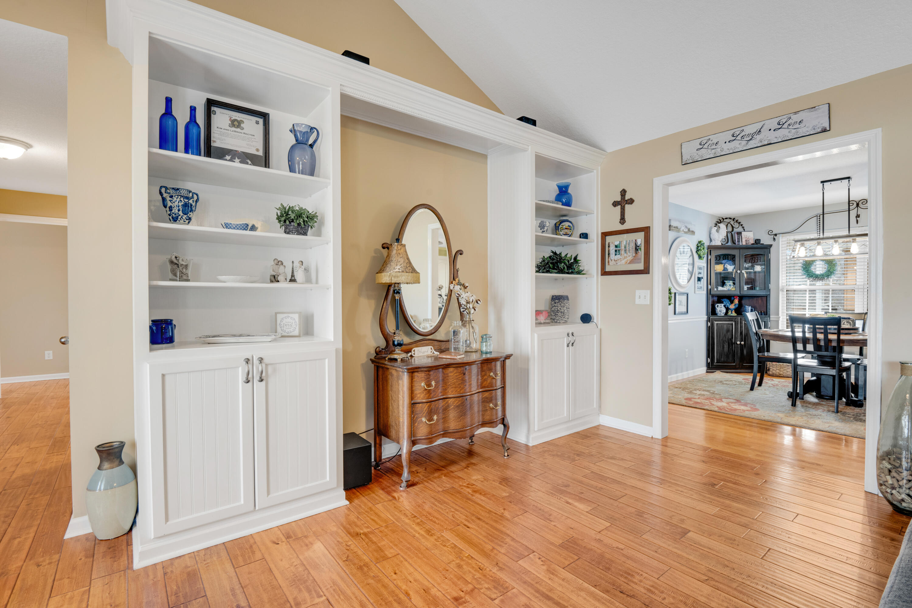 6656 River Stream Drive