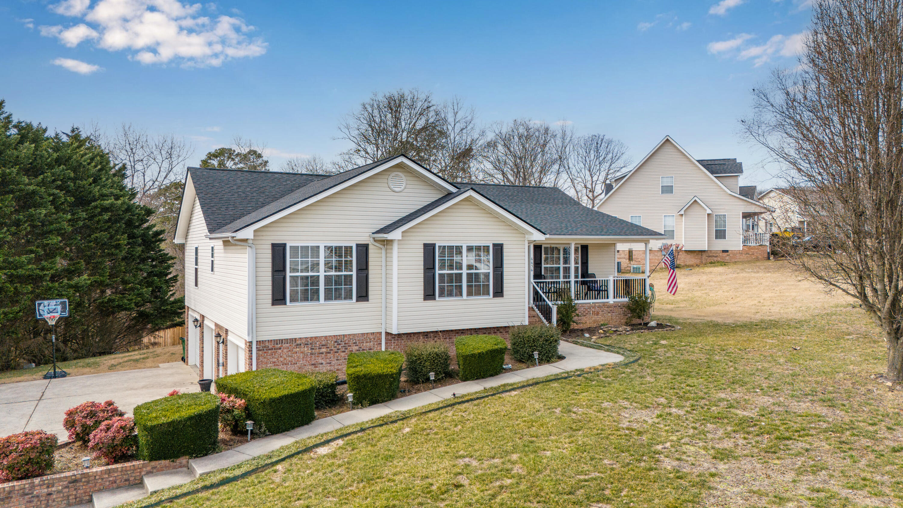 6656 River Stream Drive