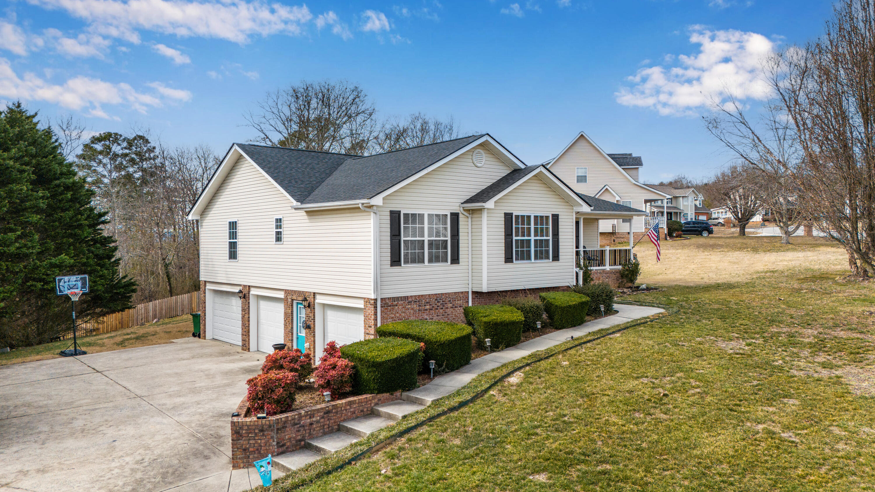 6656 River Stream Drive
