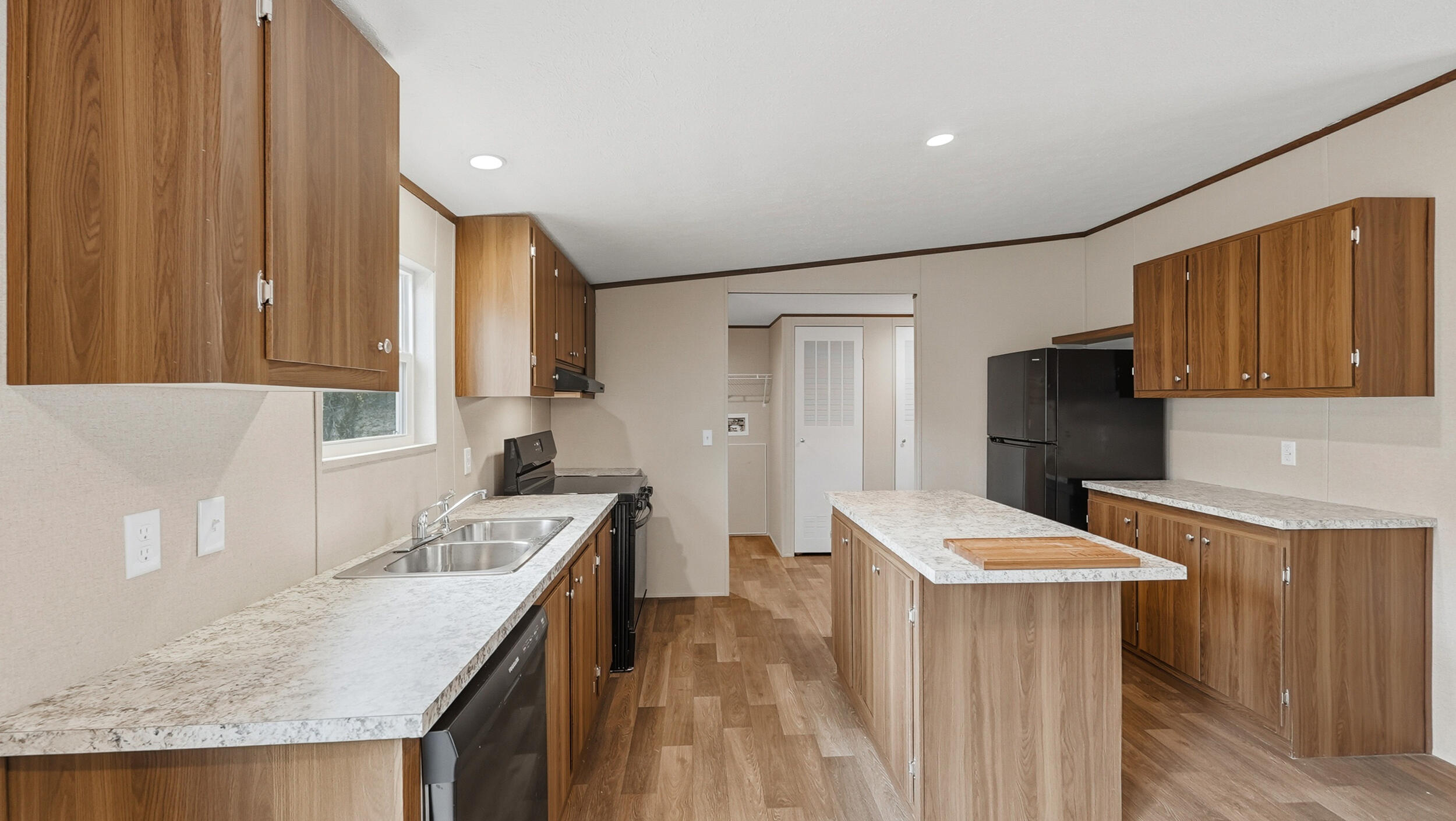 1003 Magnolia Street