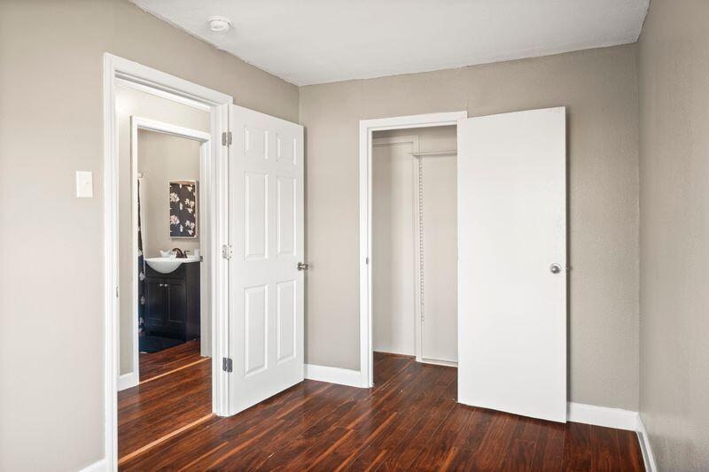 305 3rd Avenue, LaFayette