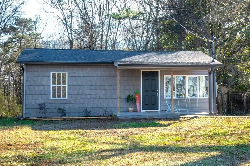 305 3rd Avenue, LaFayette