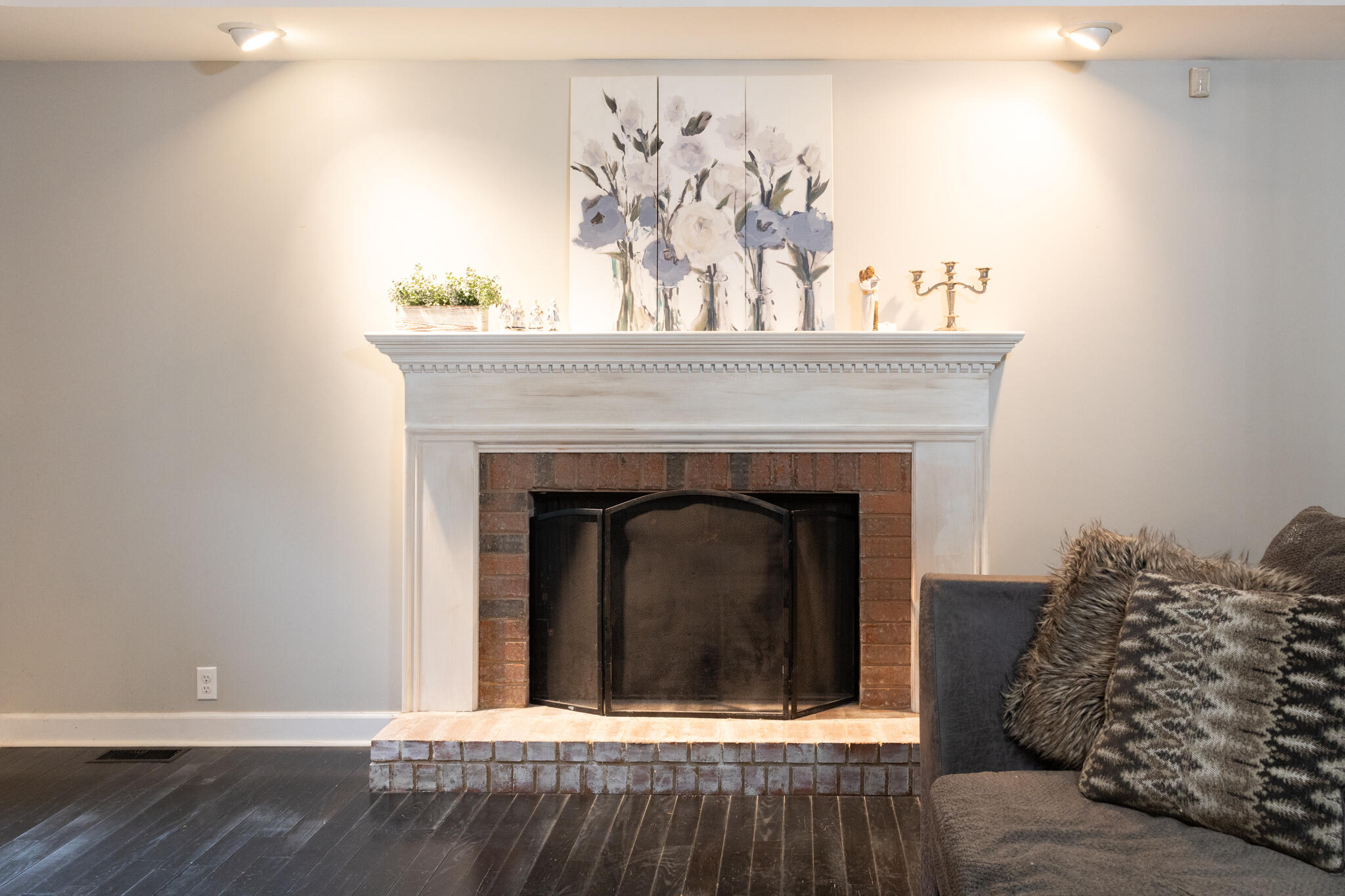 11 Hickory Ridge Trail