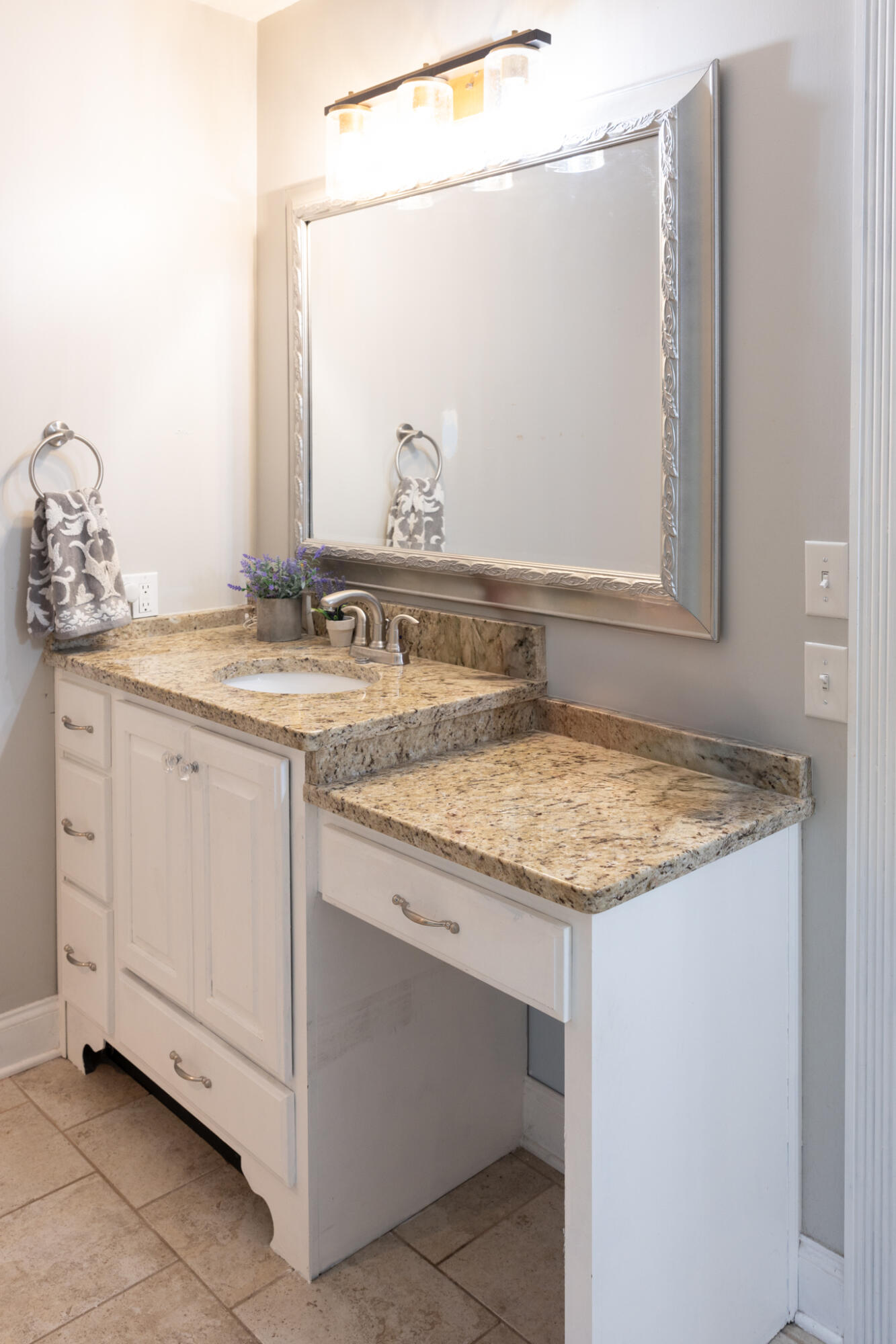 11 Hickory Ridge Trail