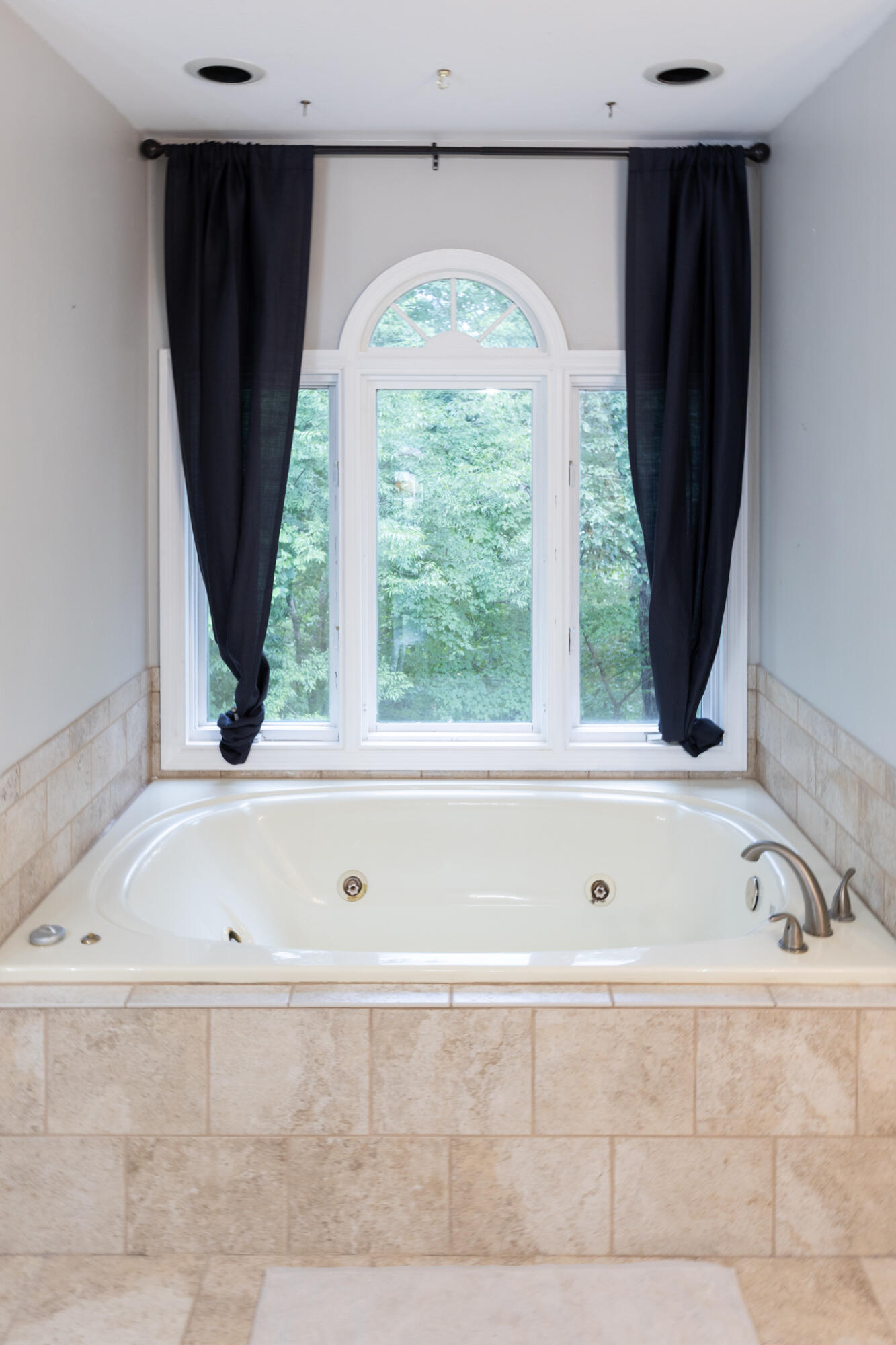 11 Hickory Ridge Trail