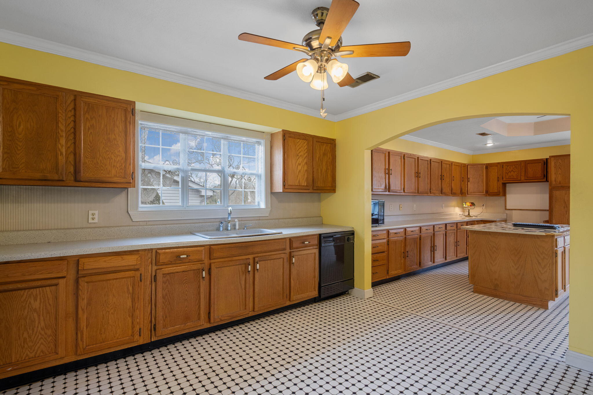 1143 Chippewah Drive