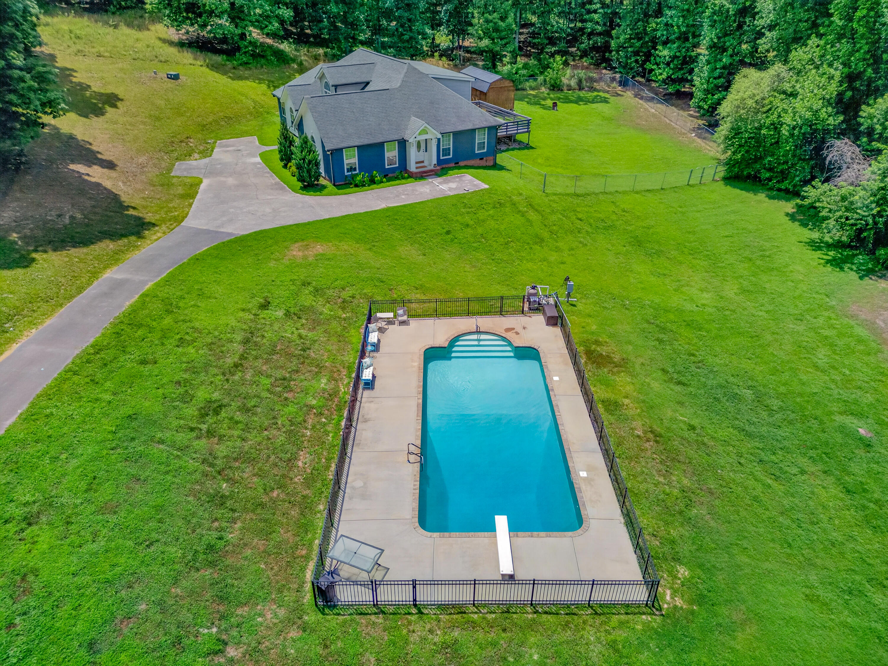 350 Alexander Road