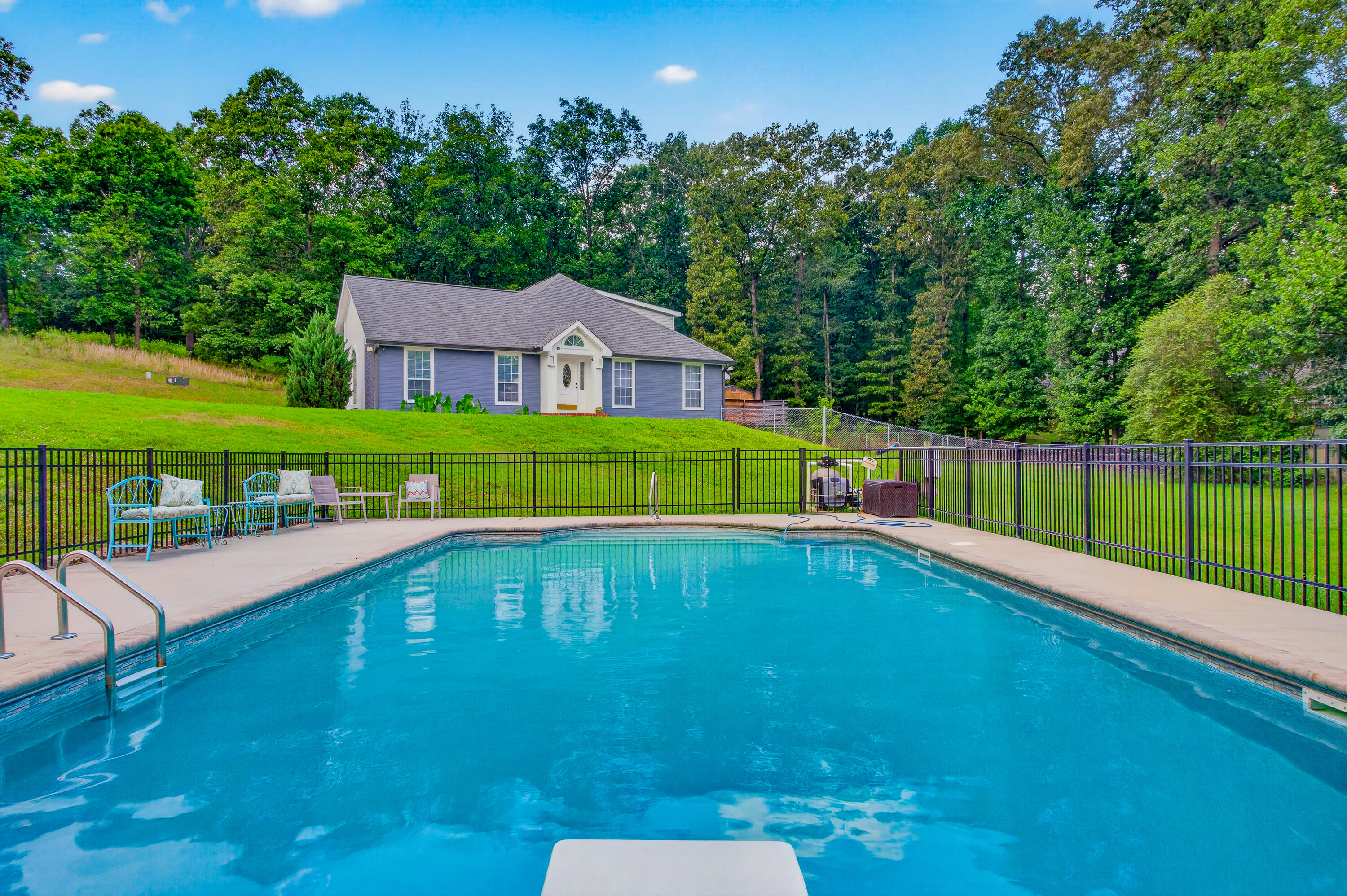 350 Alexander Road