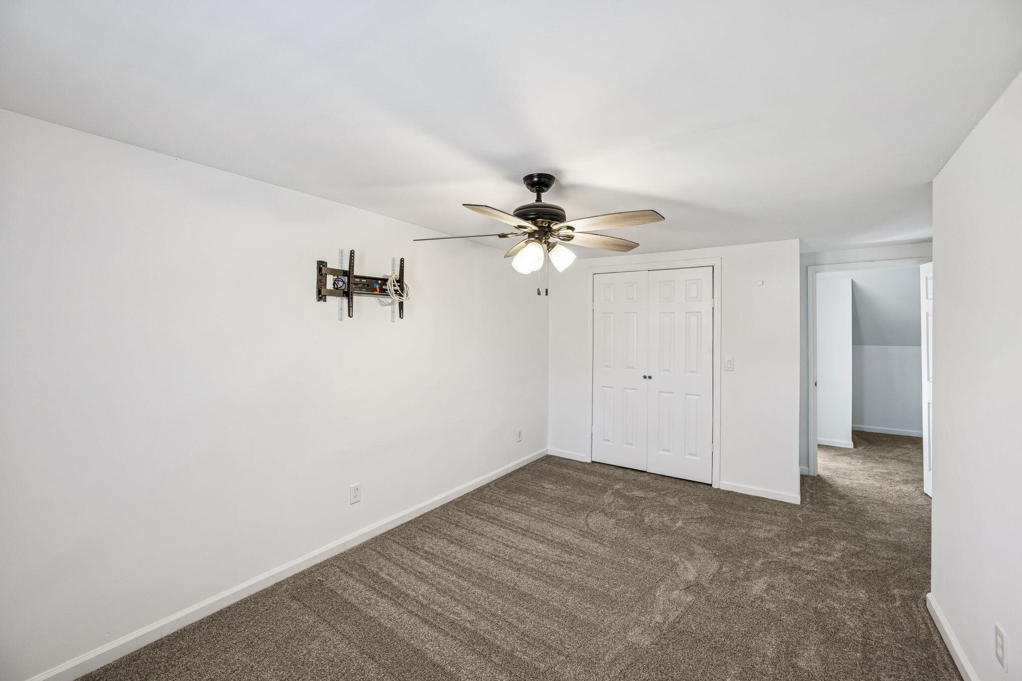 350 Alexander Road