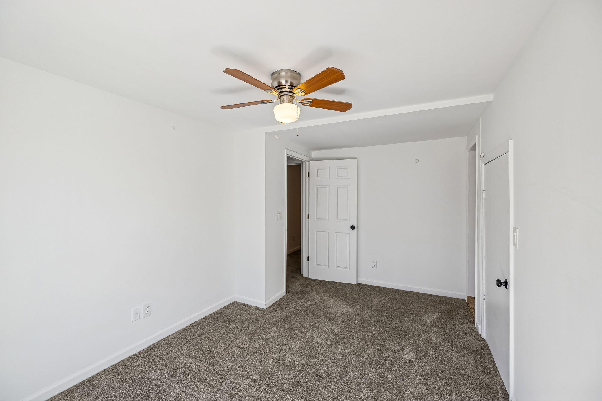350 Alexander Road