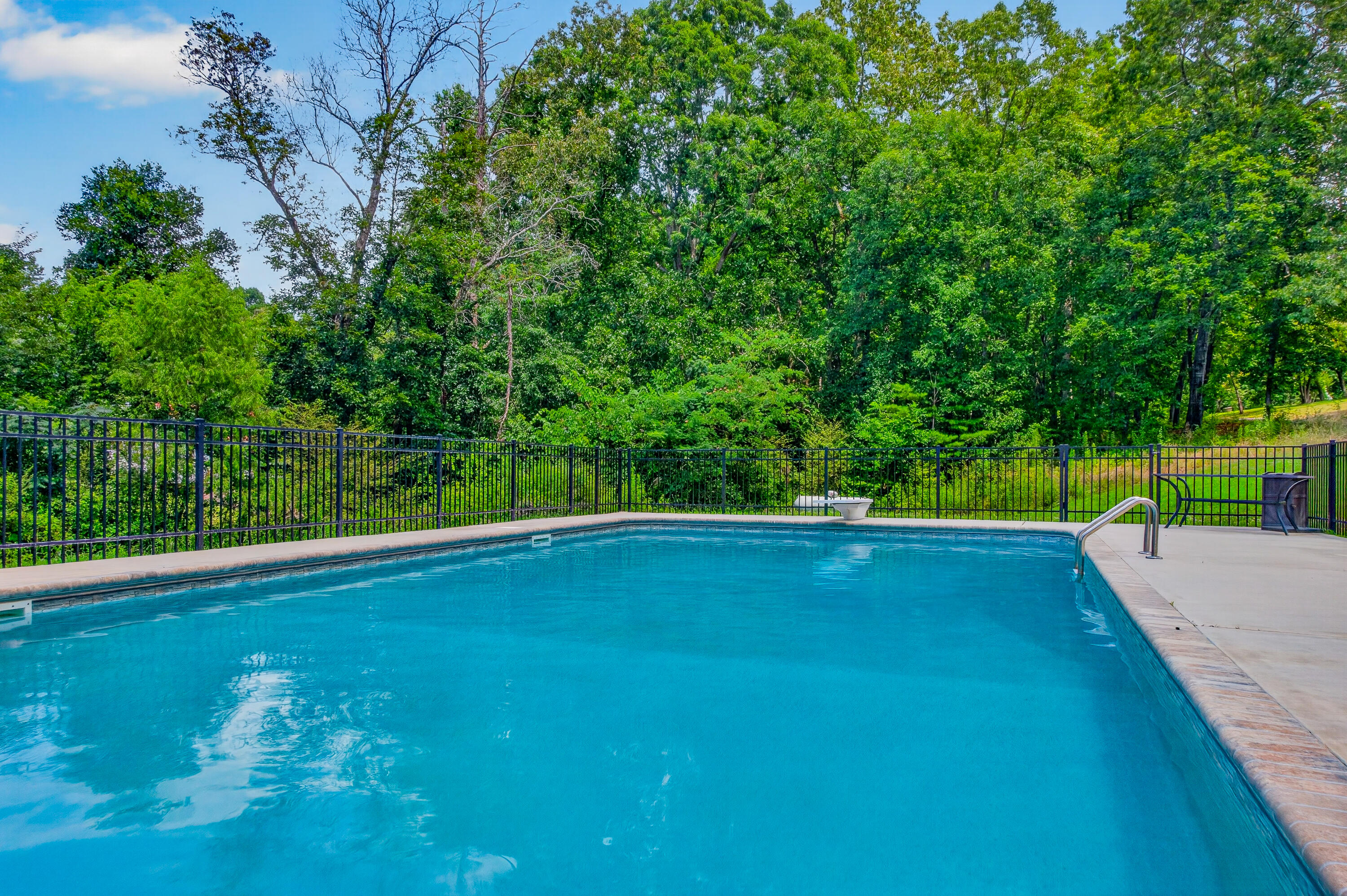 350 Alexander Road
