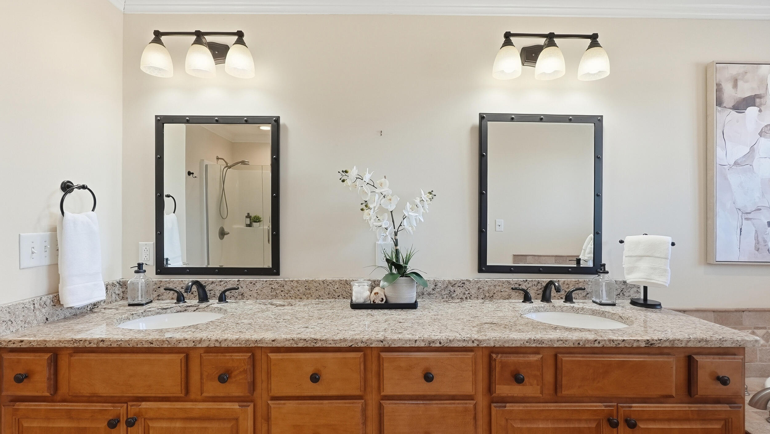 293 Covenant Drive NE