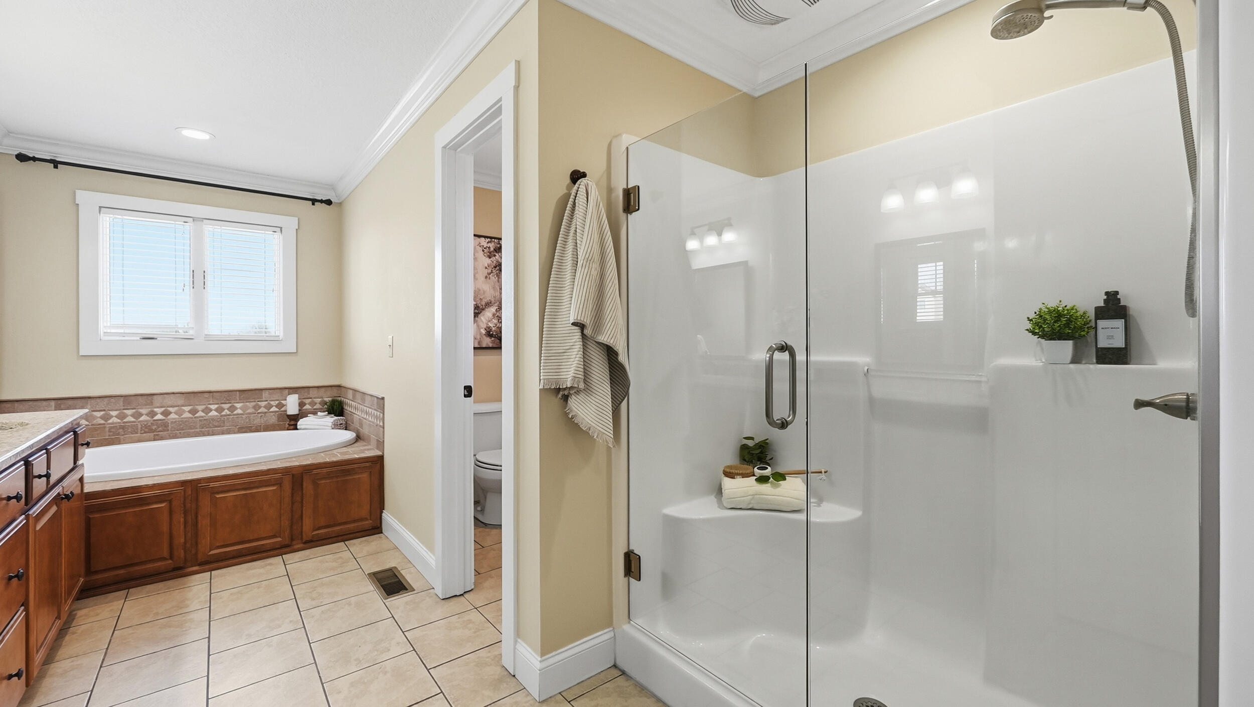 293 Covenant Drive NE