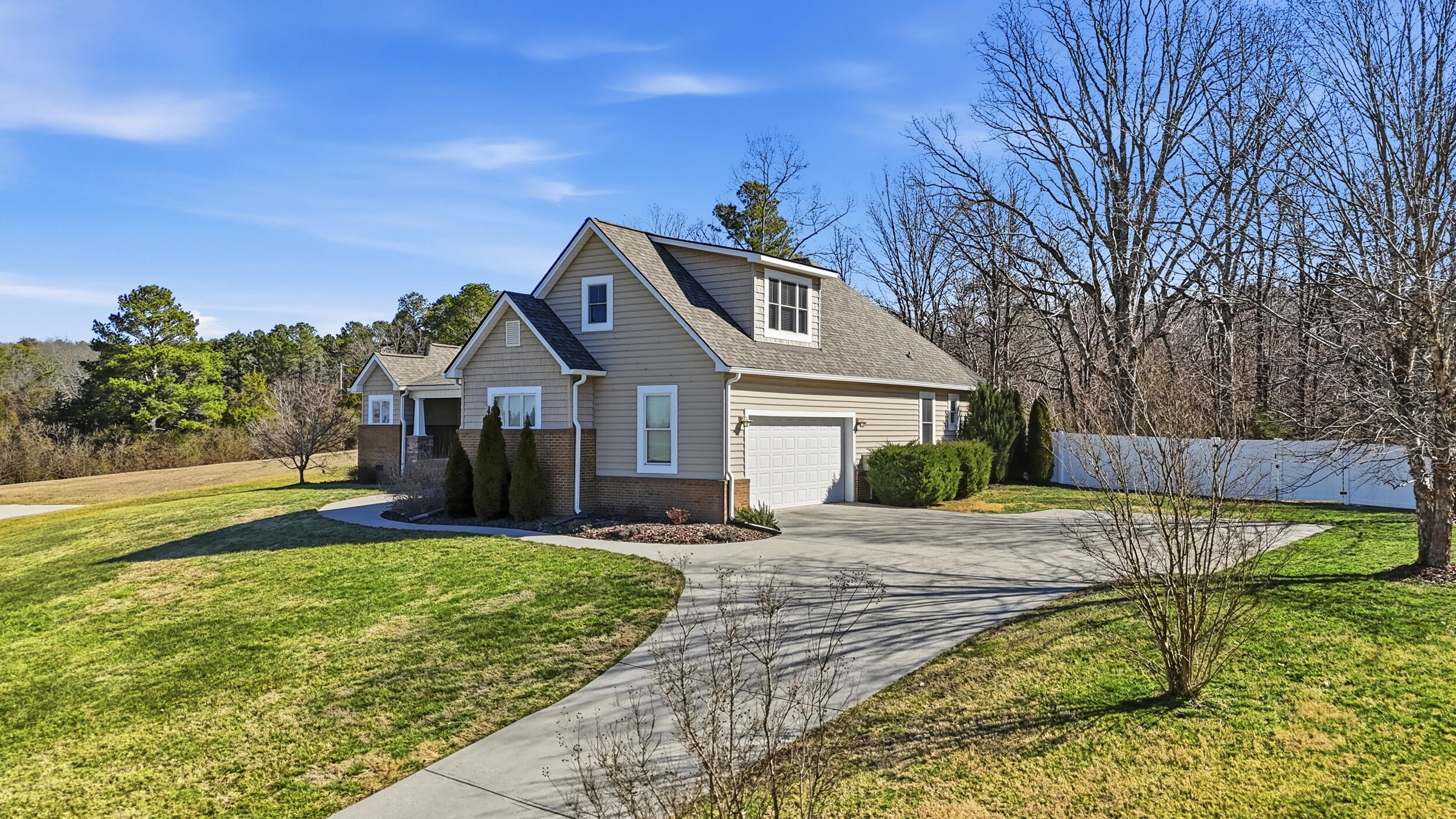 293 Covenant Drive NE