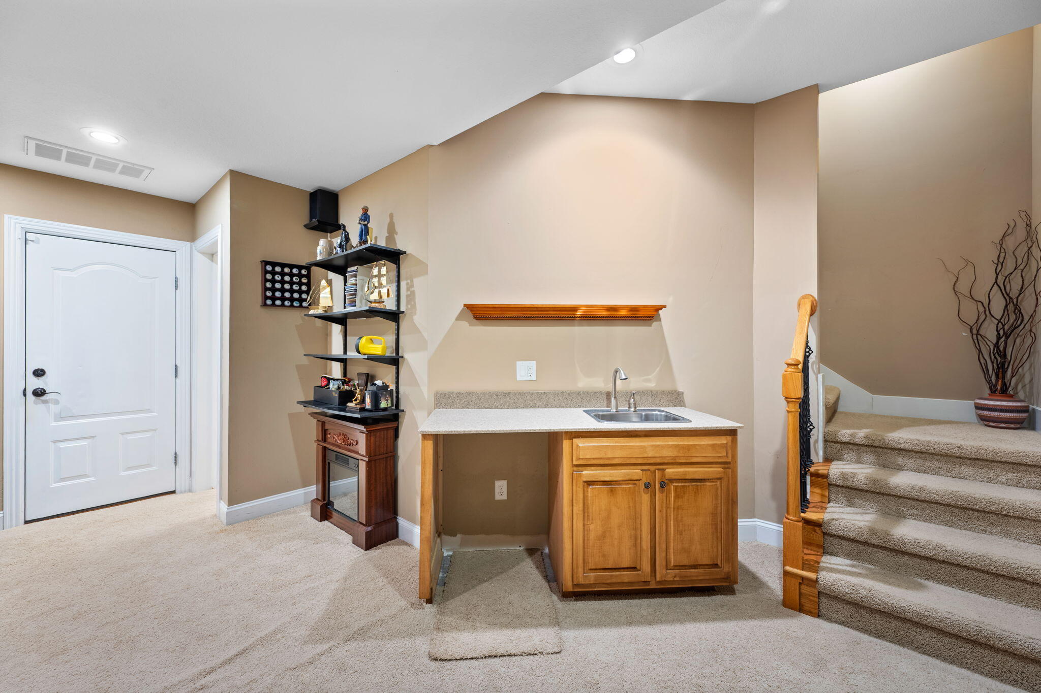 1703 Criswell Court