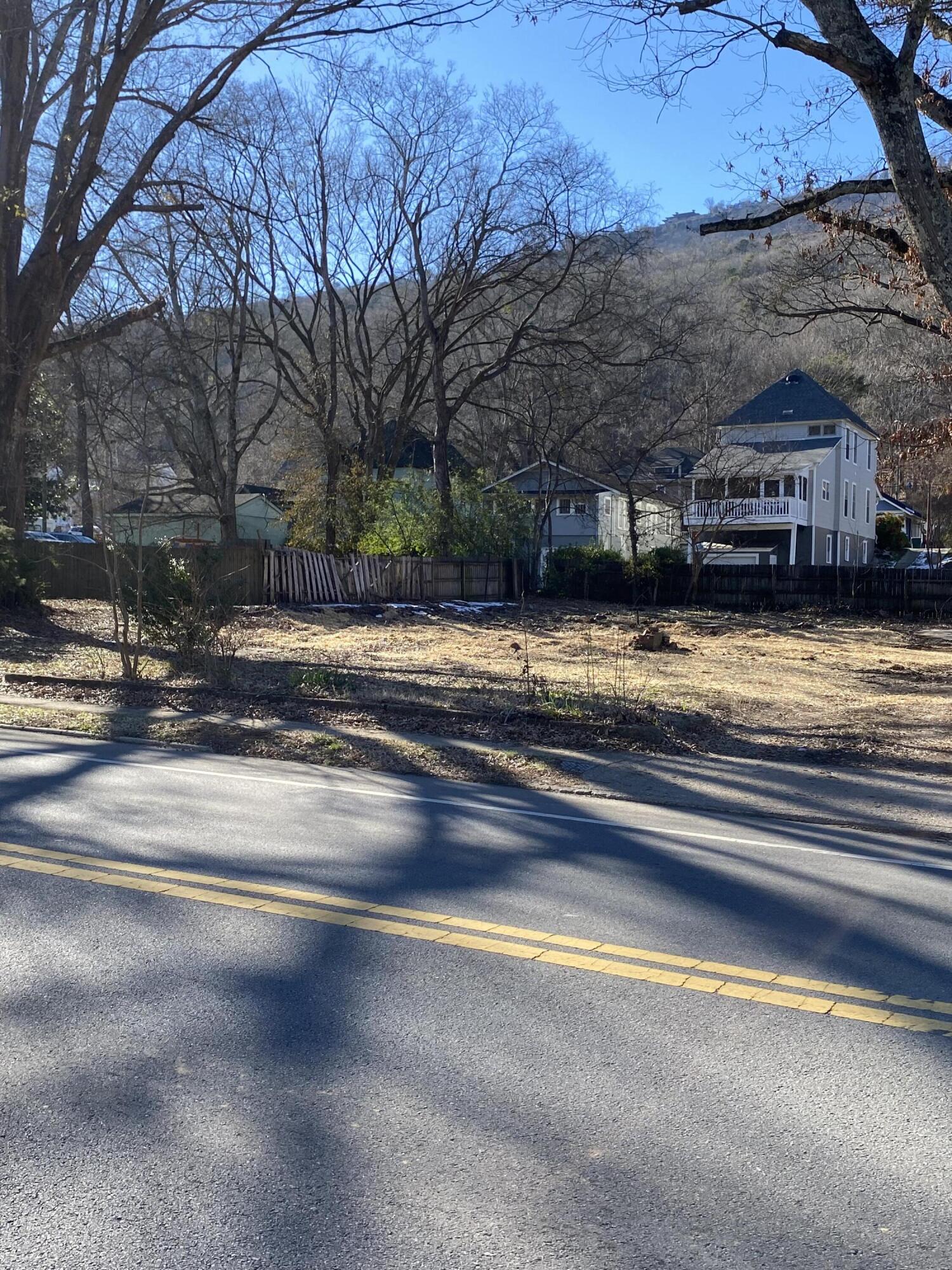 4313 Saint Elmo Avenue