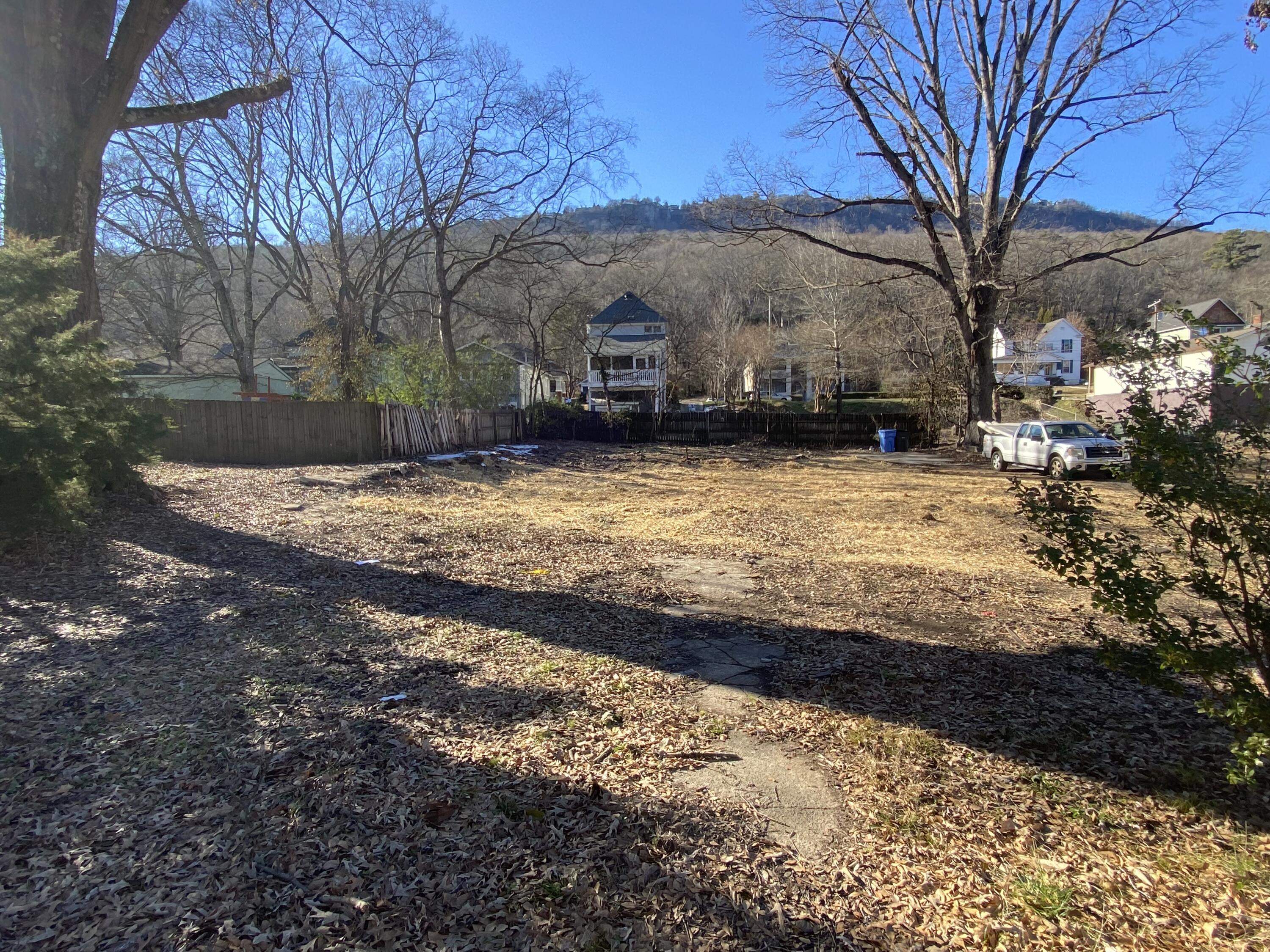 4313 Saint Elmo Avenue