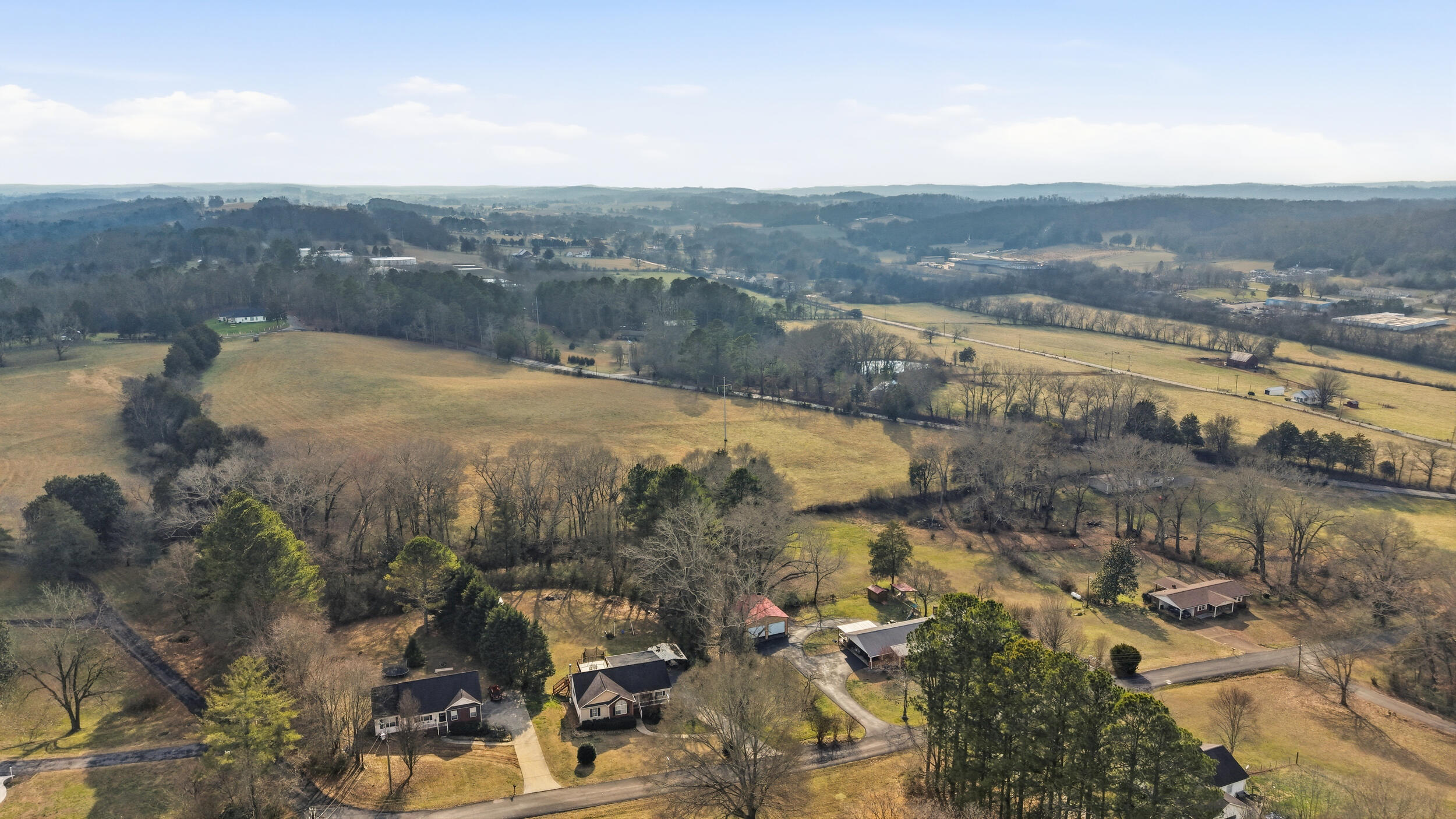 210 Hiwassee Drive NE