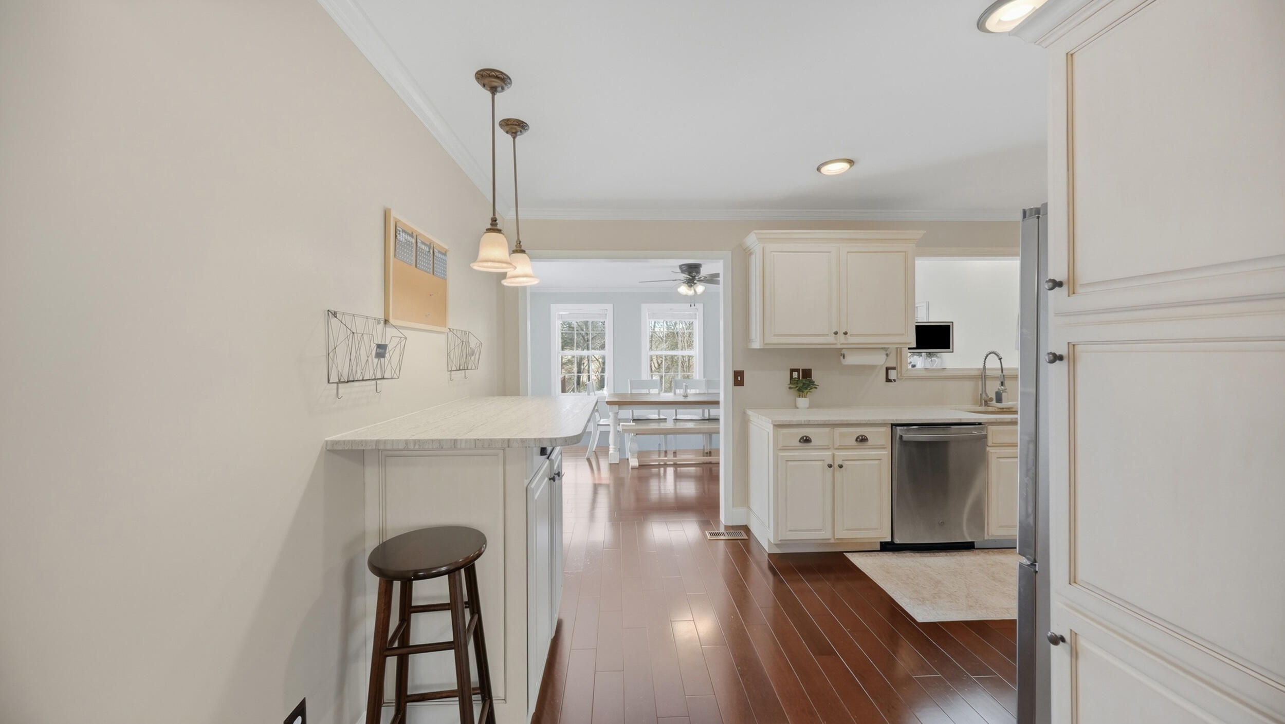 210 Hiwassee Drive NE