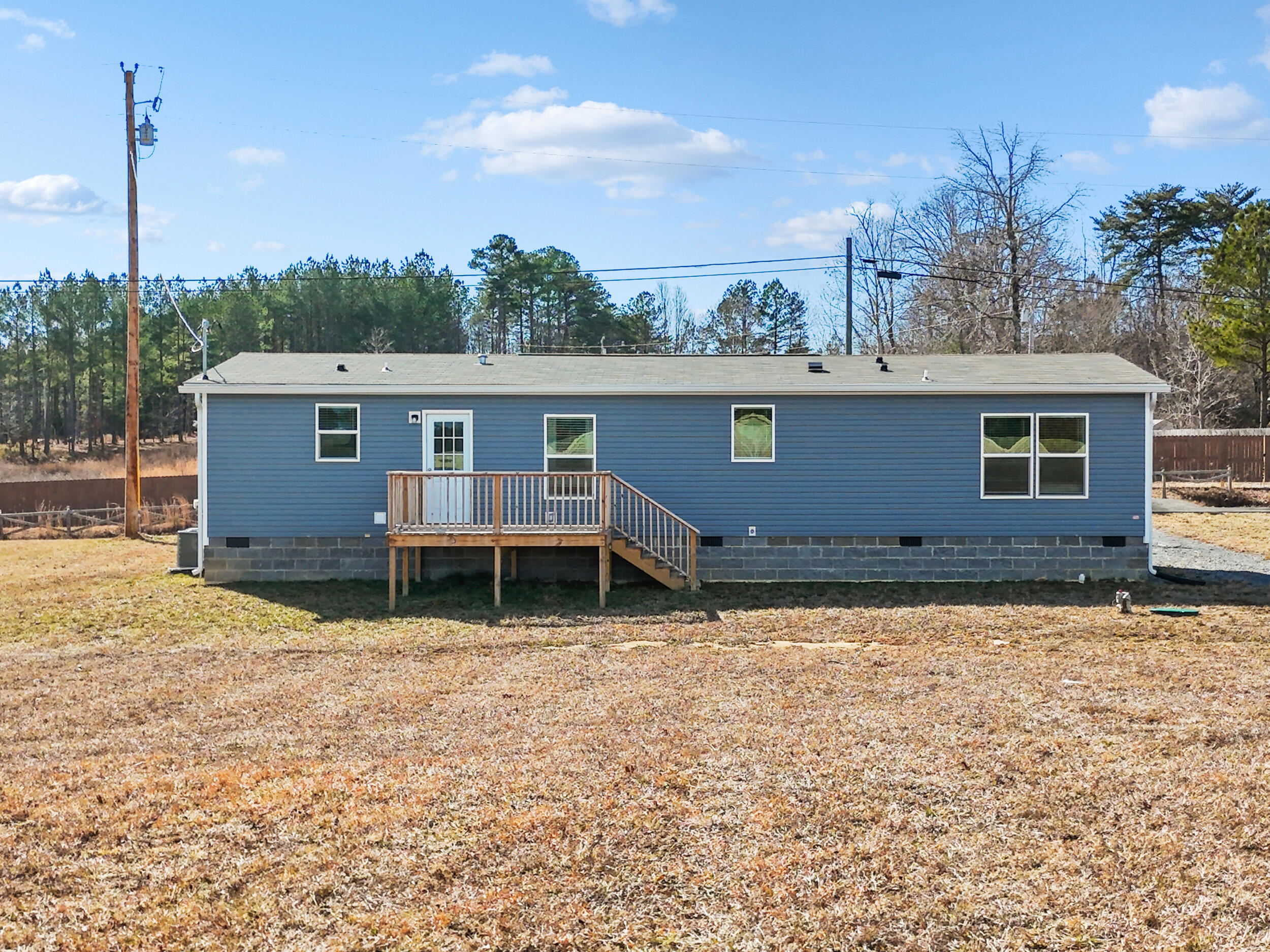 2874 Snyder Loop