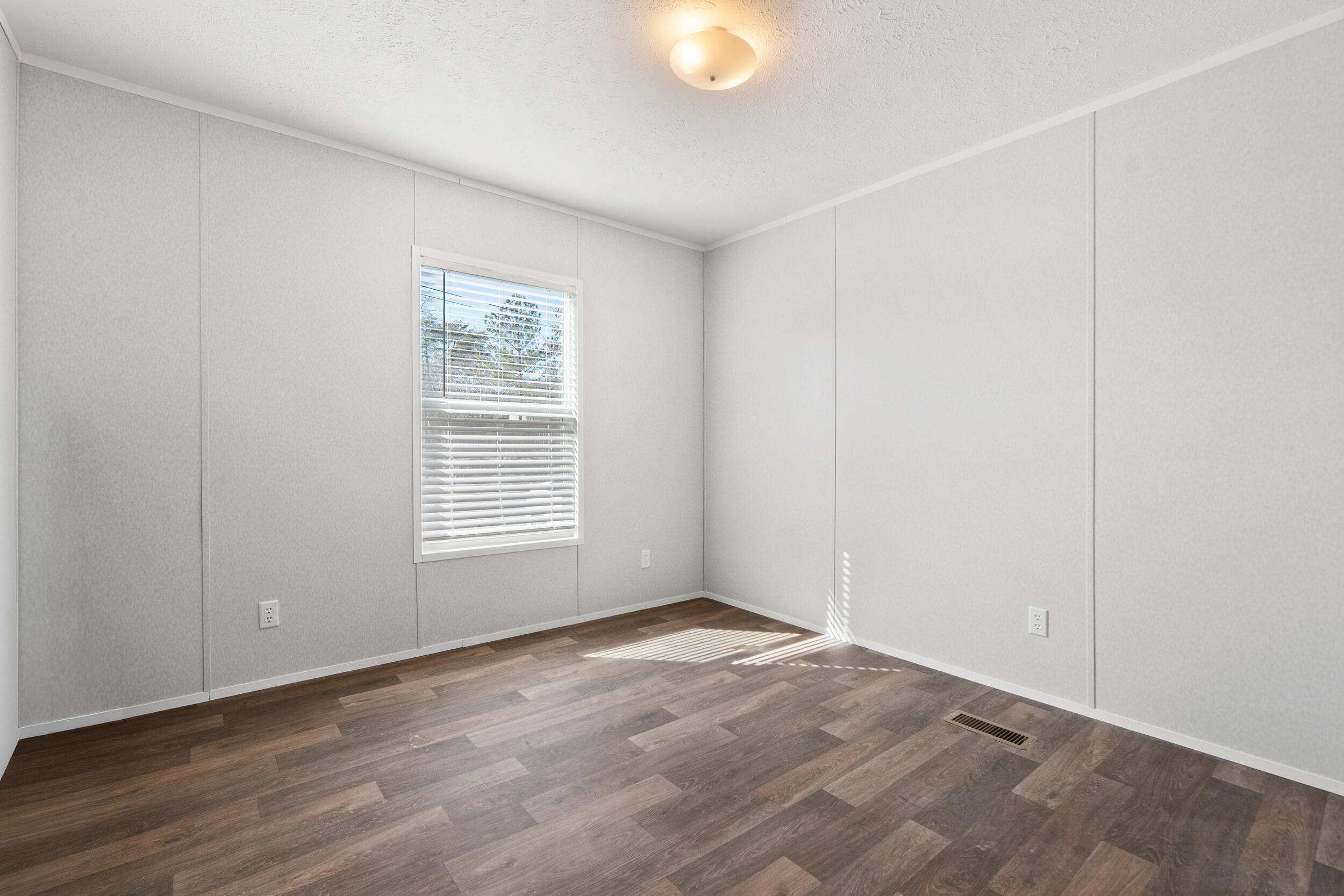 2874 Snyder Loop