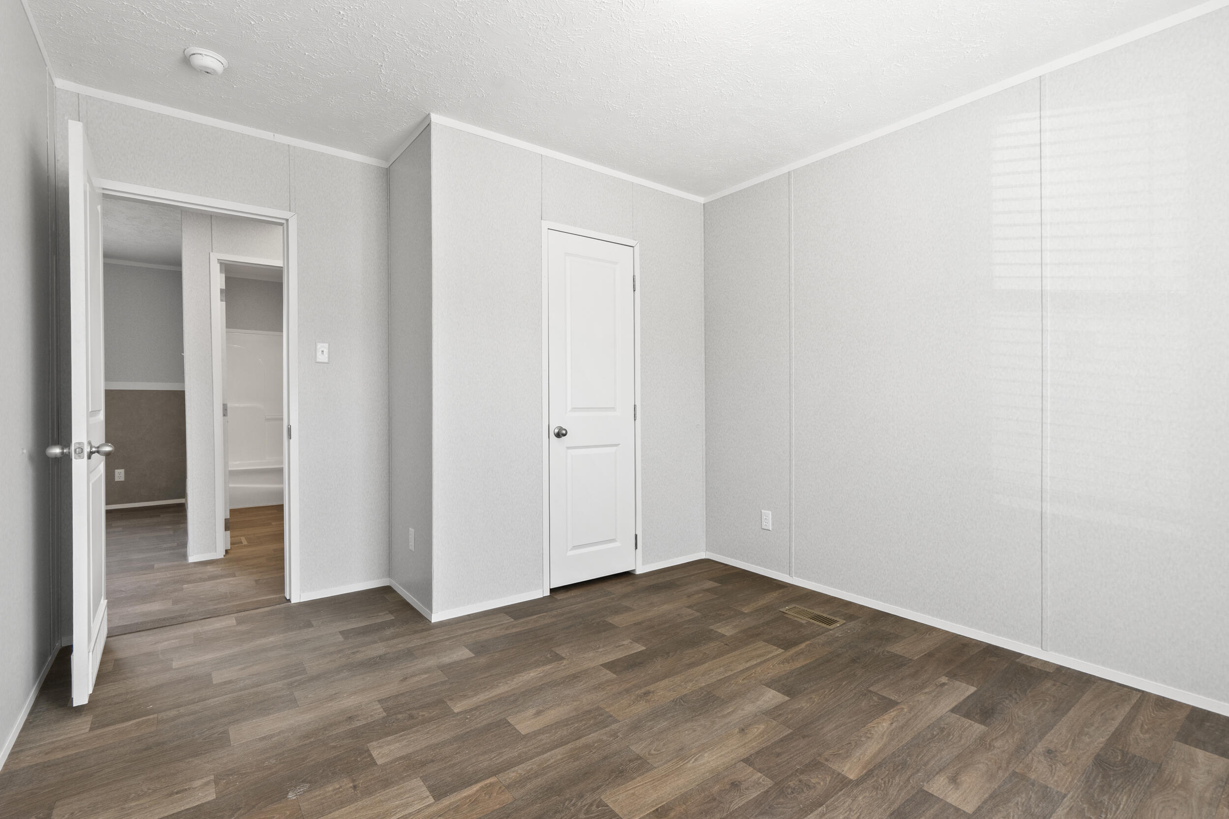 2874 Snyder Loop