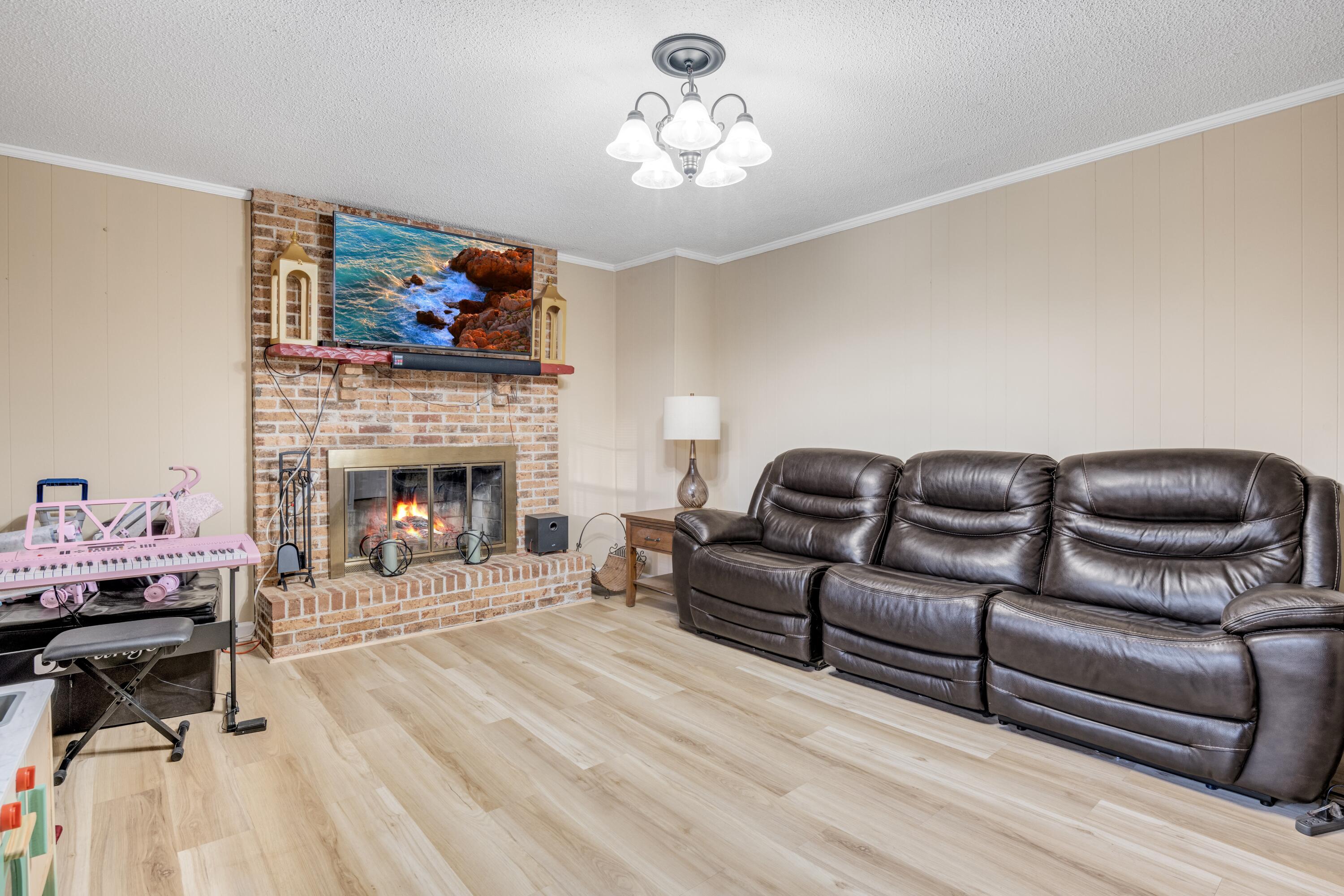 8807 Hurricane Manor Trail