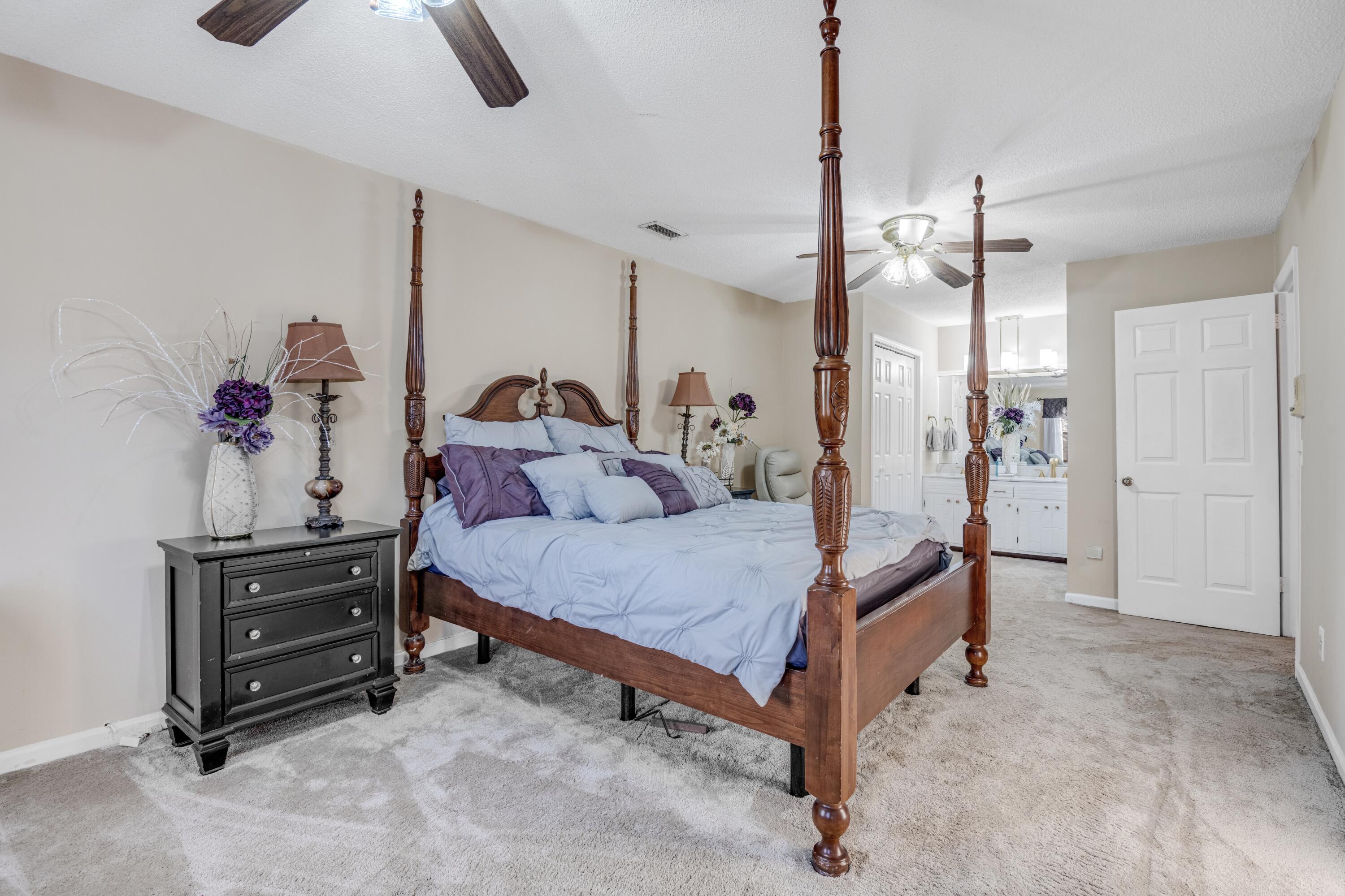 8807 Hurricane Manor Trail