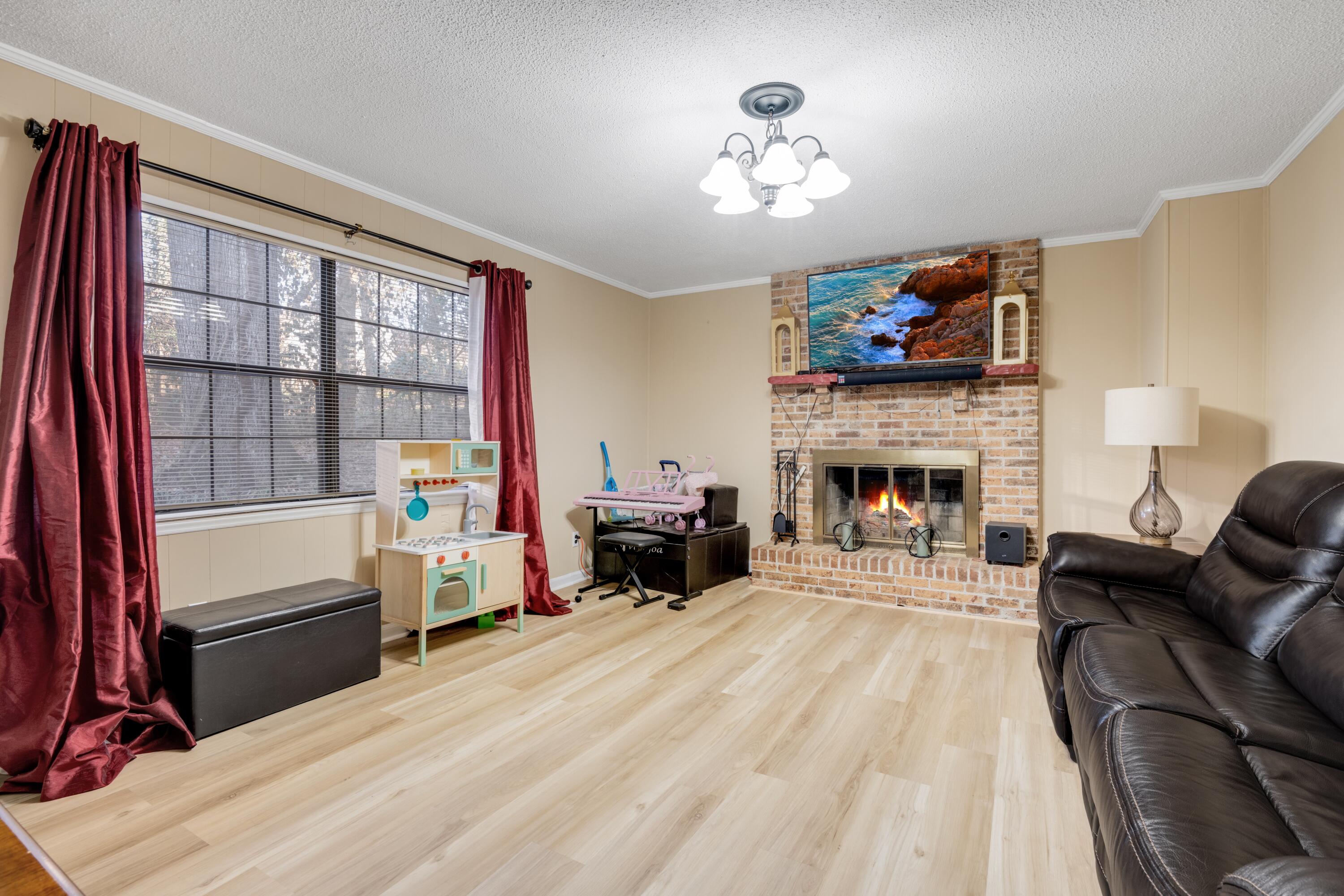 8807 Hurricane Manor Trail