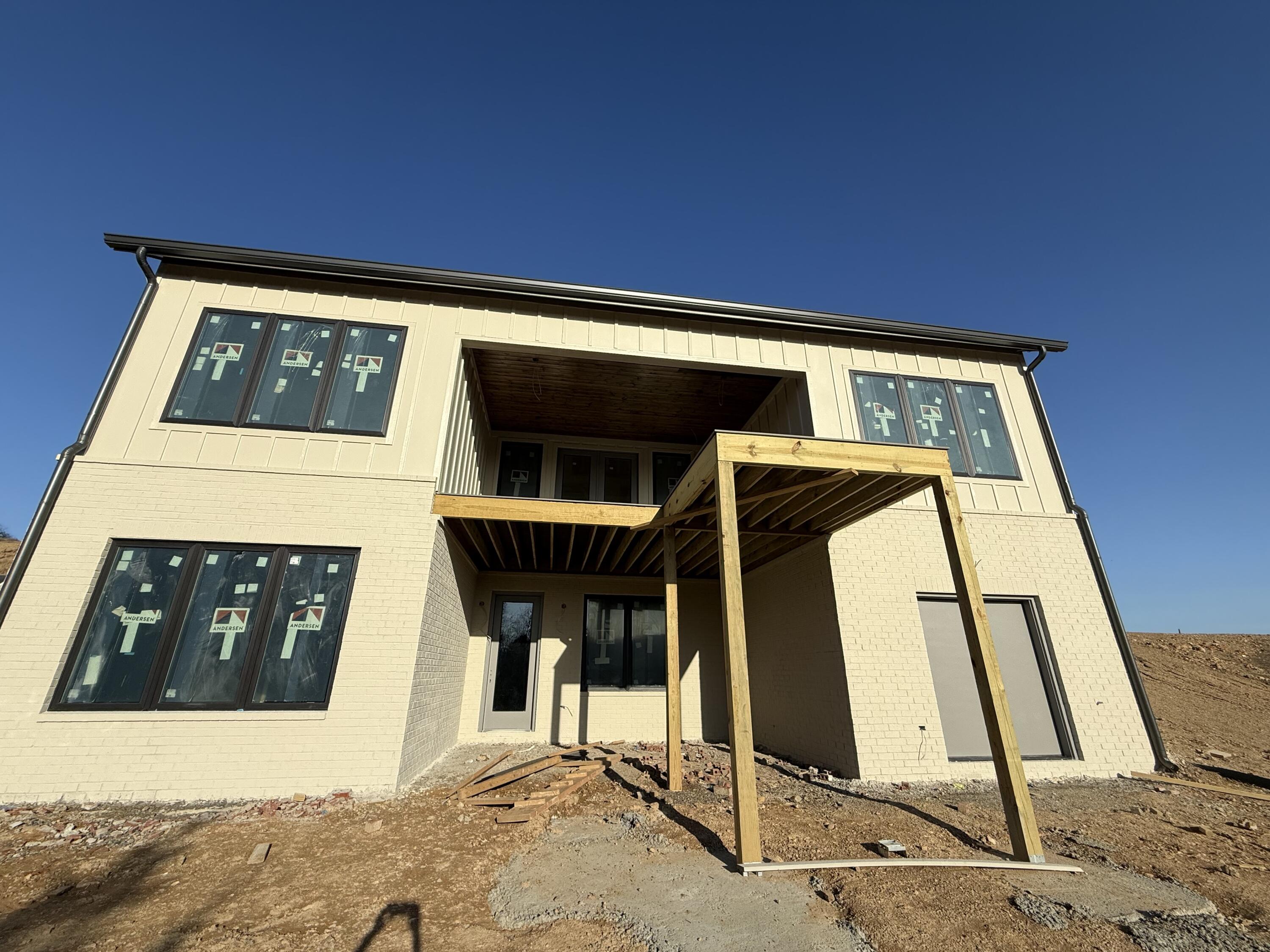 1203 London Woods Way, 7