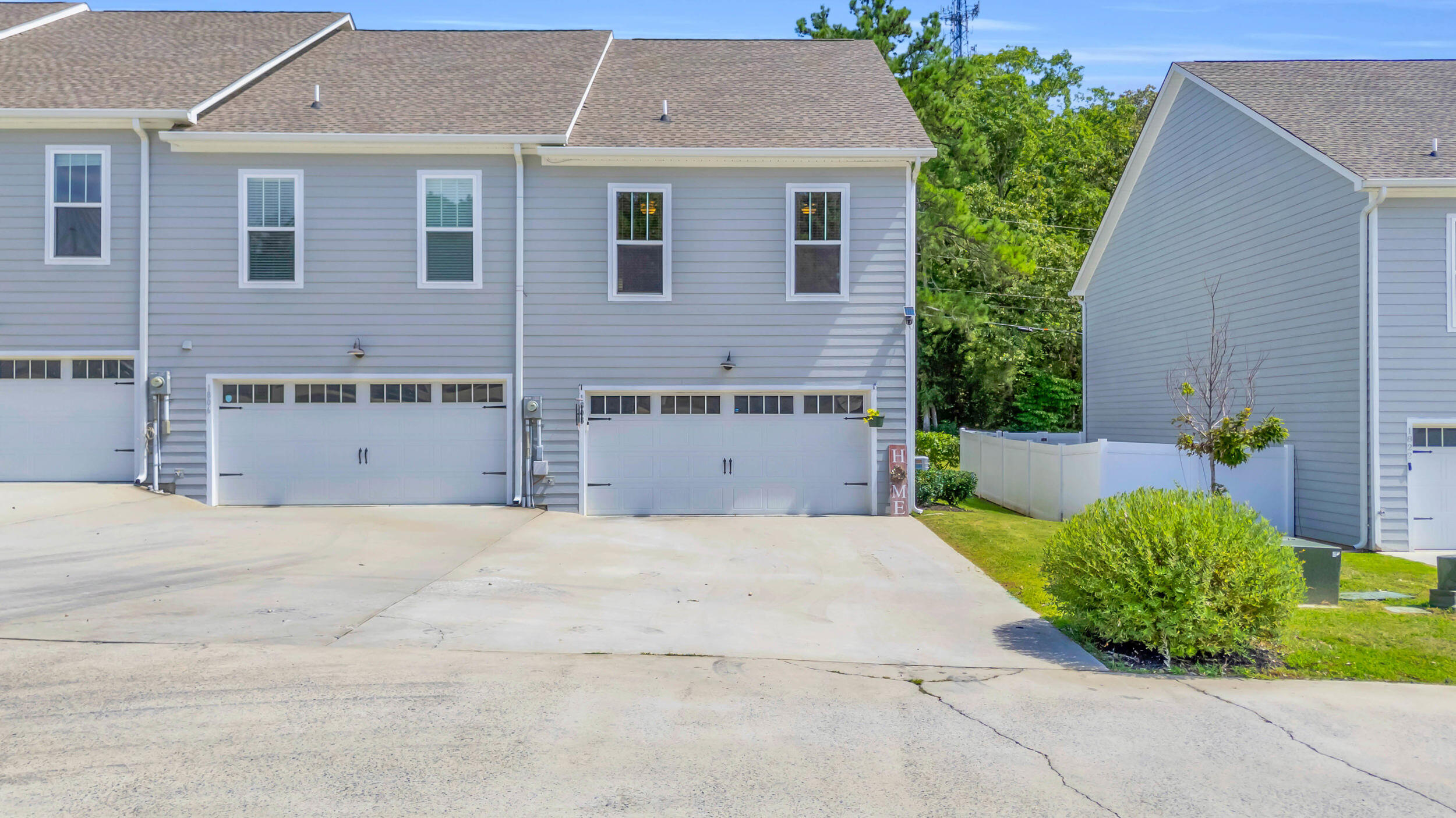 1808 Young Road SE