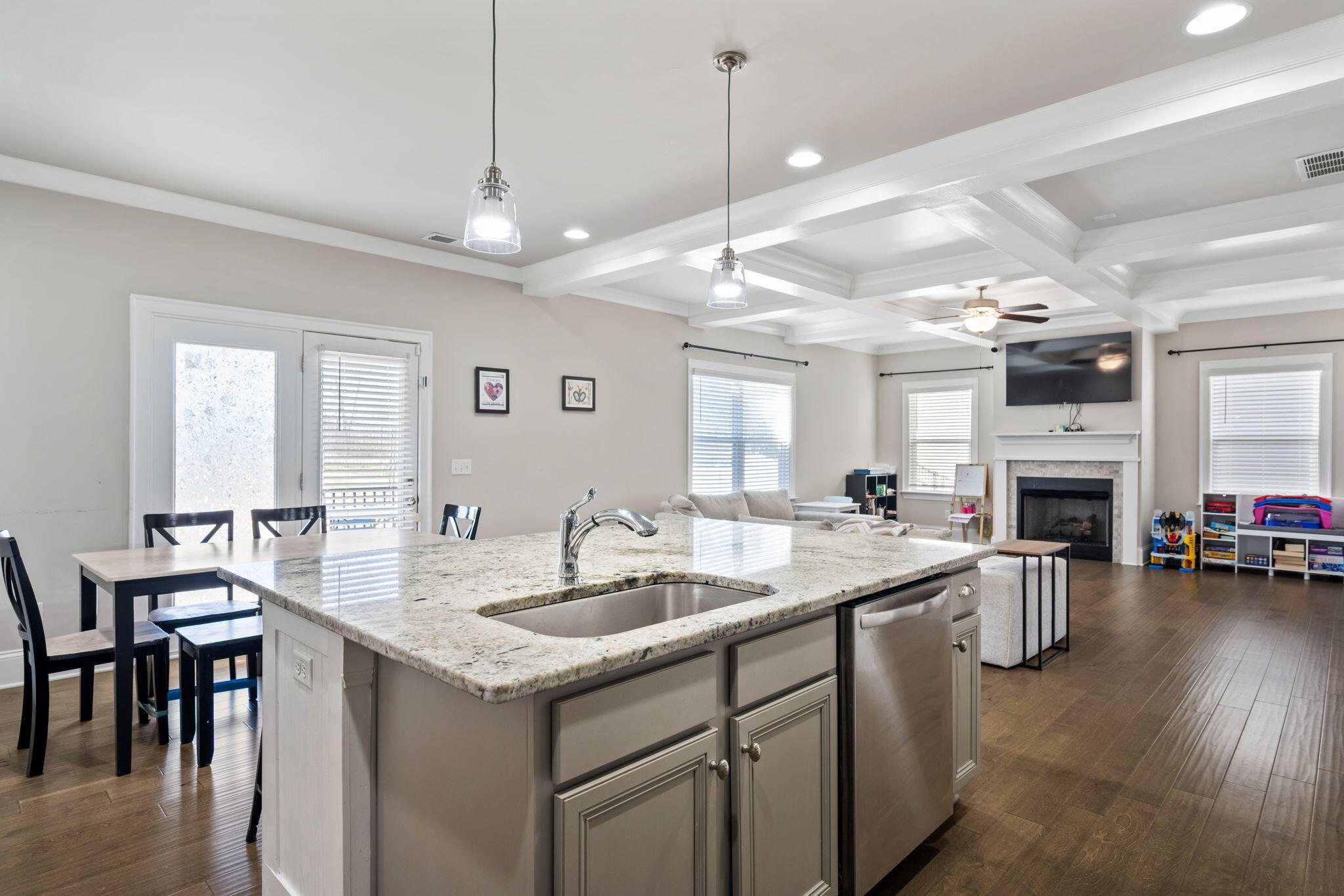 9732 Haven Port Lane, 6