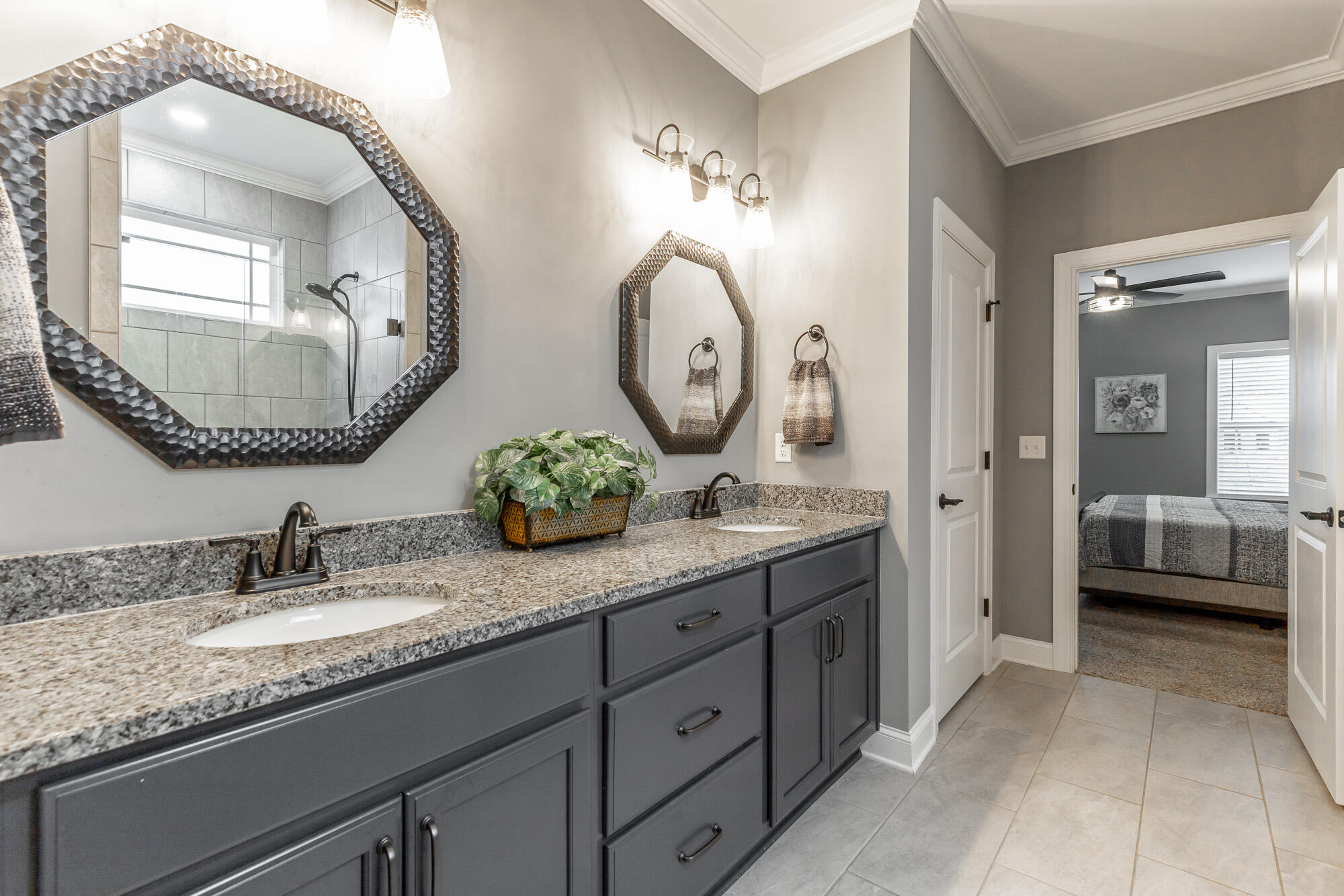 517 Sliding Home Run, 80