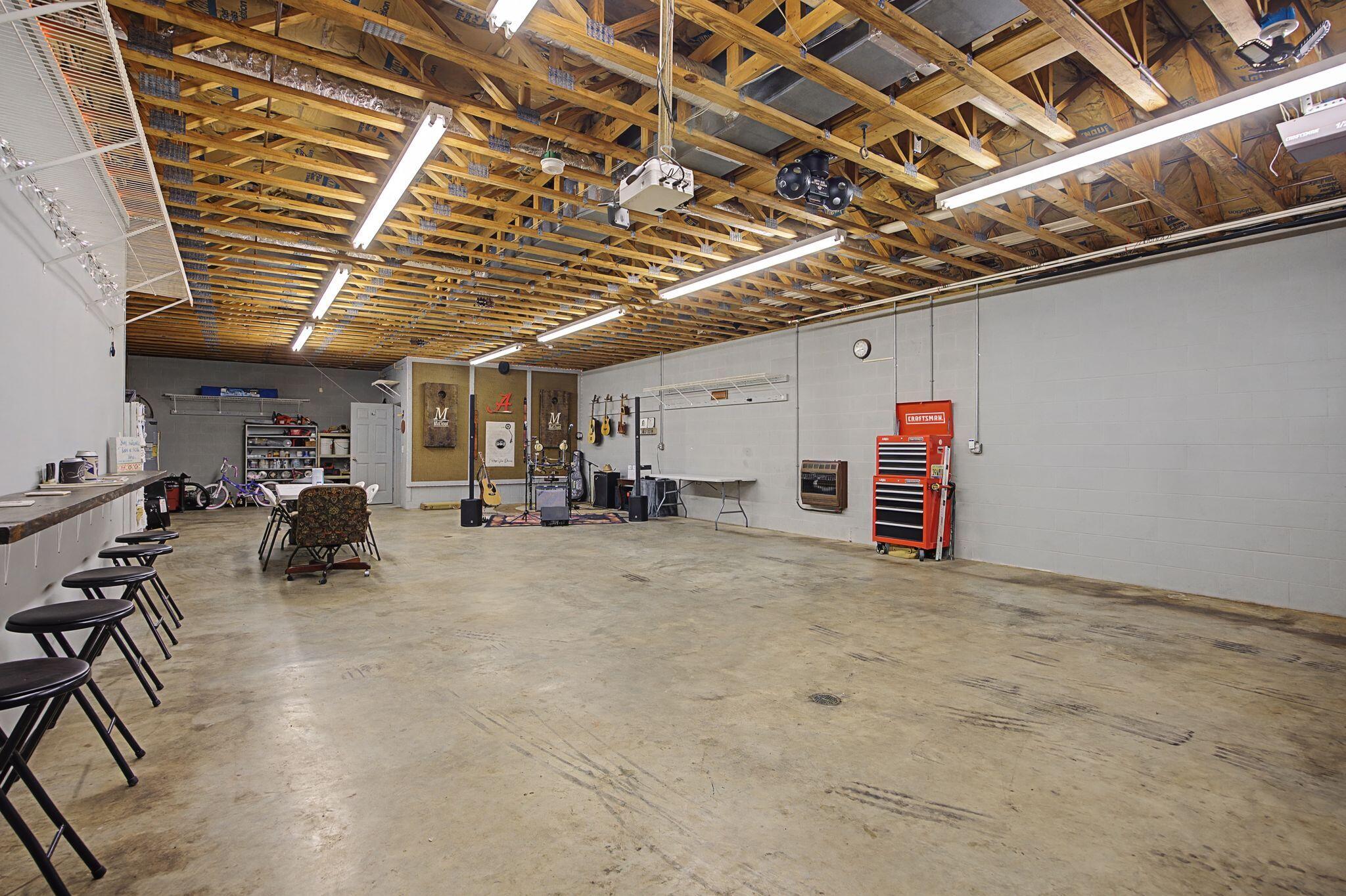 3911 County Road 131