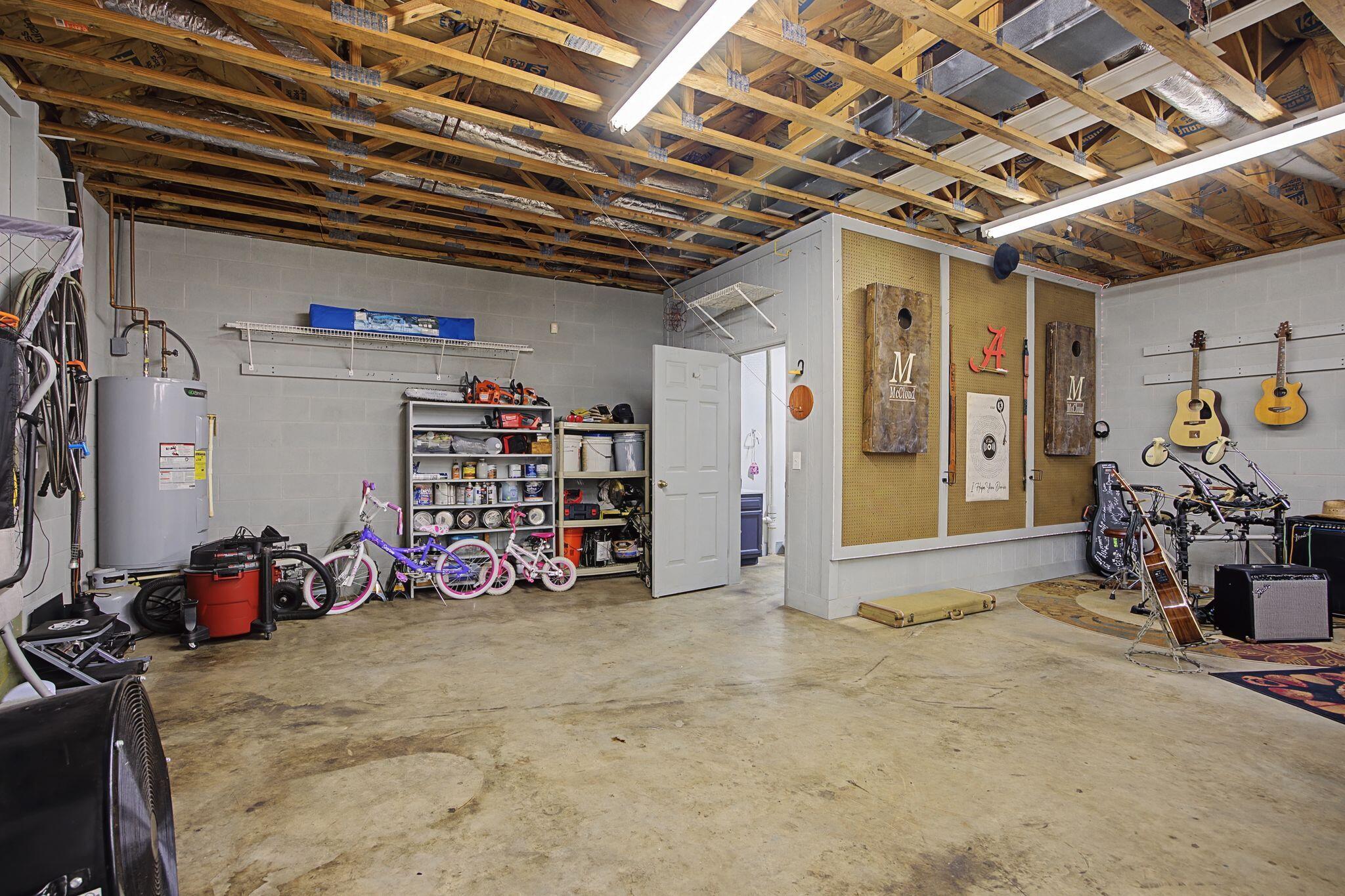 3911 County Road 131