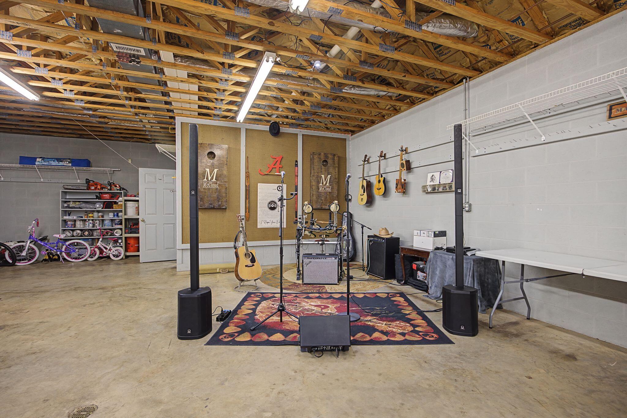 3911 County Road 131