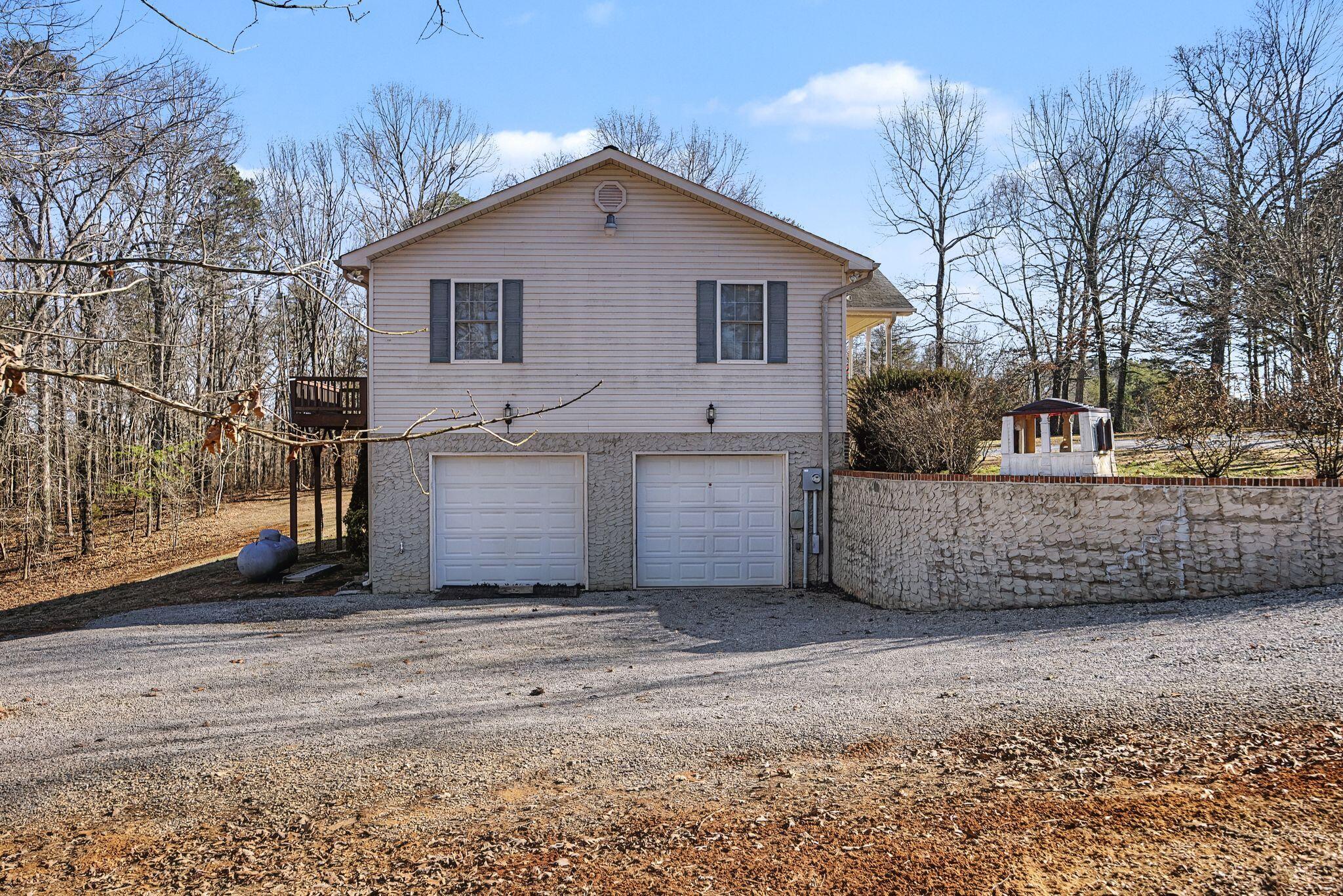 3911 County Road 131